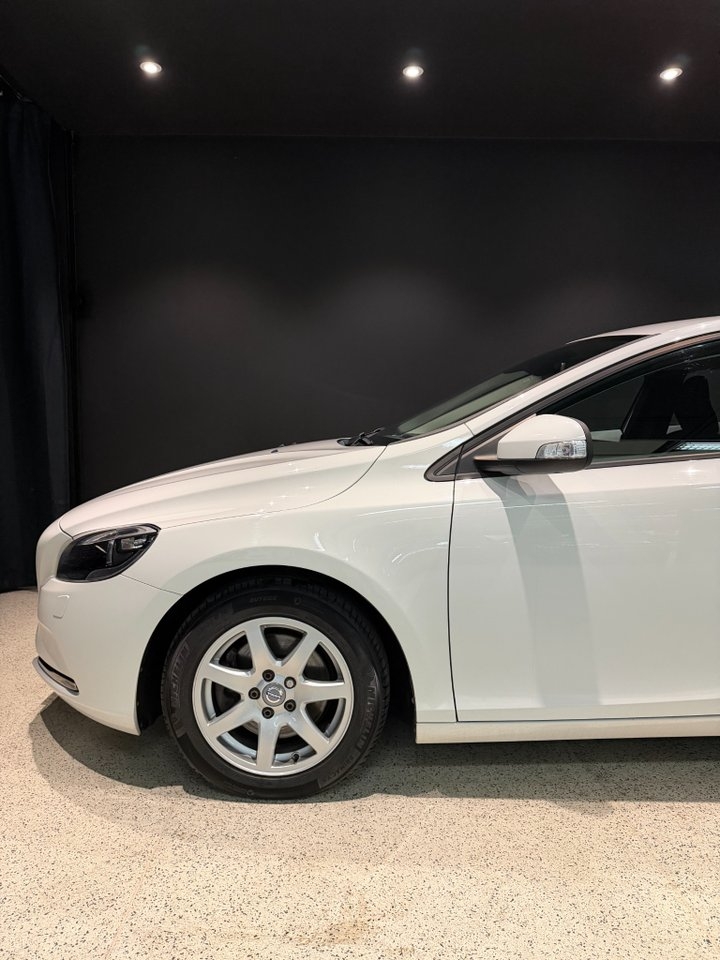Volvo V40 T2 Business 2017, bild 5/10