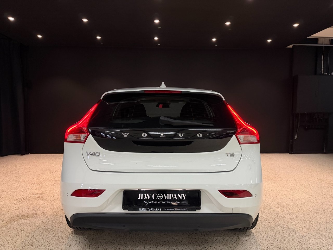 Volvo V40 T2 Business 2017, bild 7/10