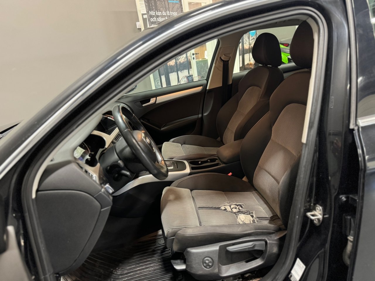 Audi A4 1.8 TFSI 2009, bild 7/9