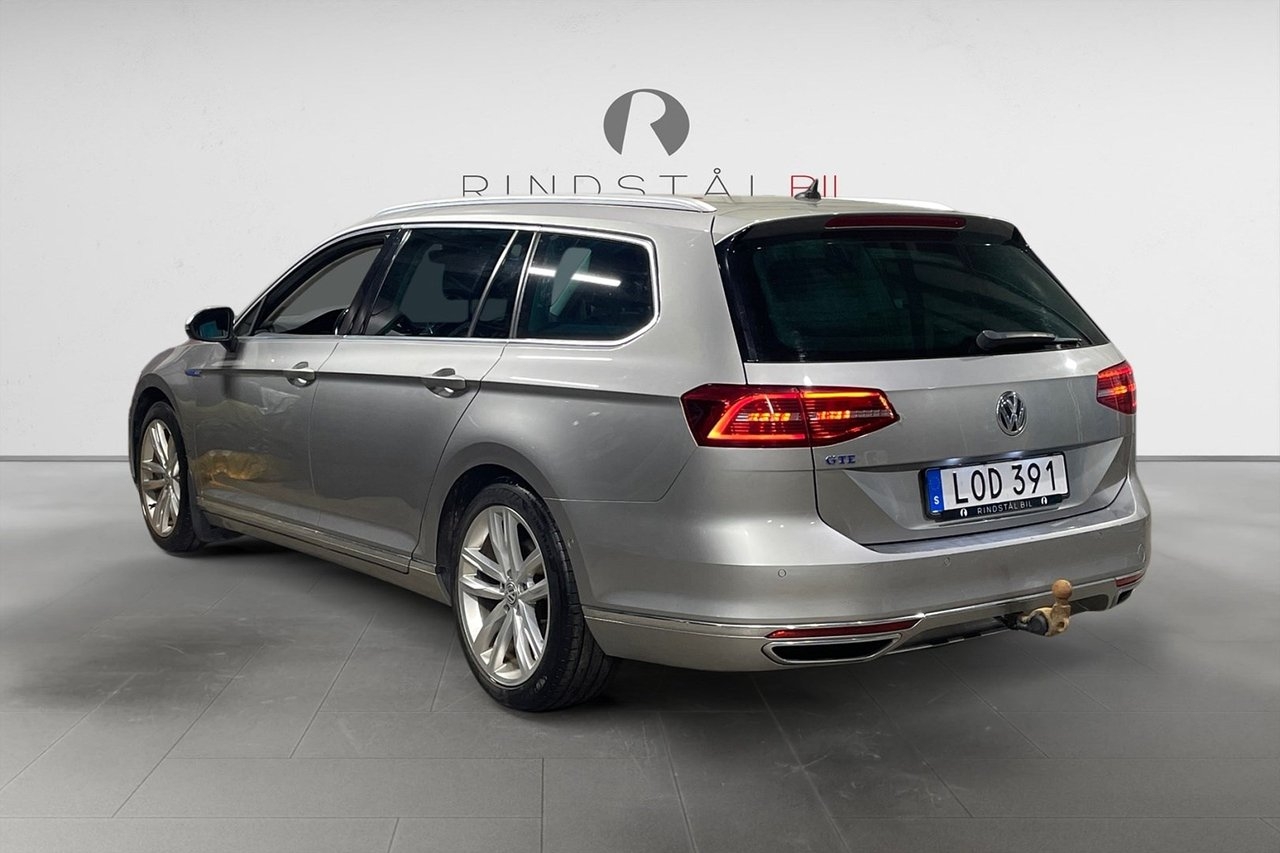 Volkswagen Passat 2017, bild 5/10