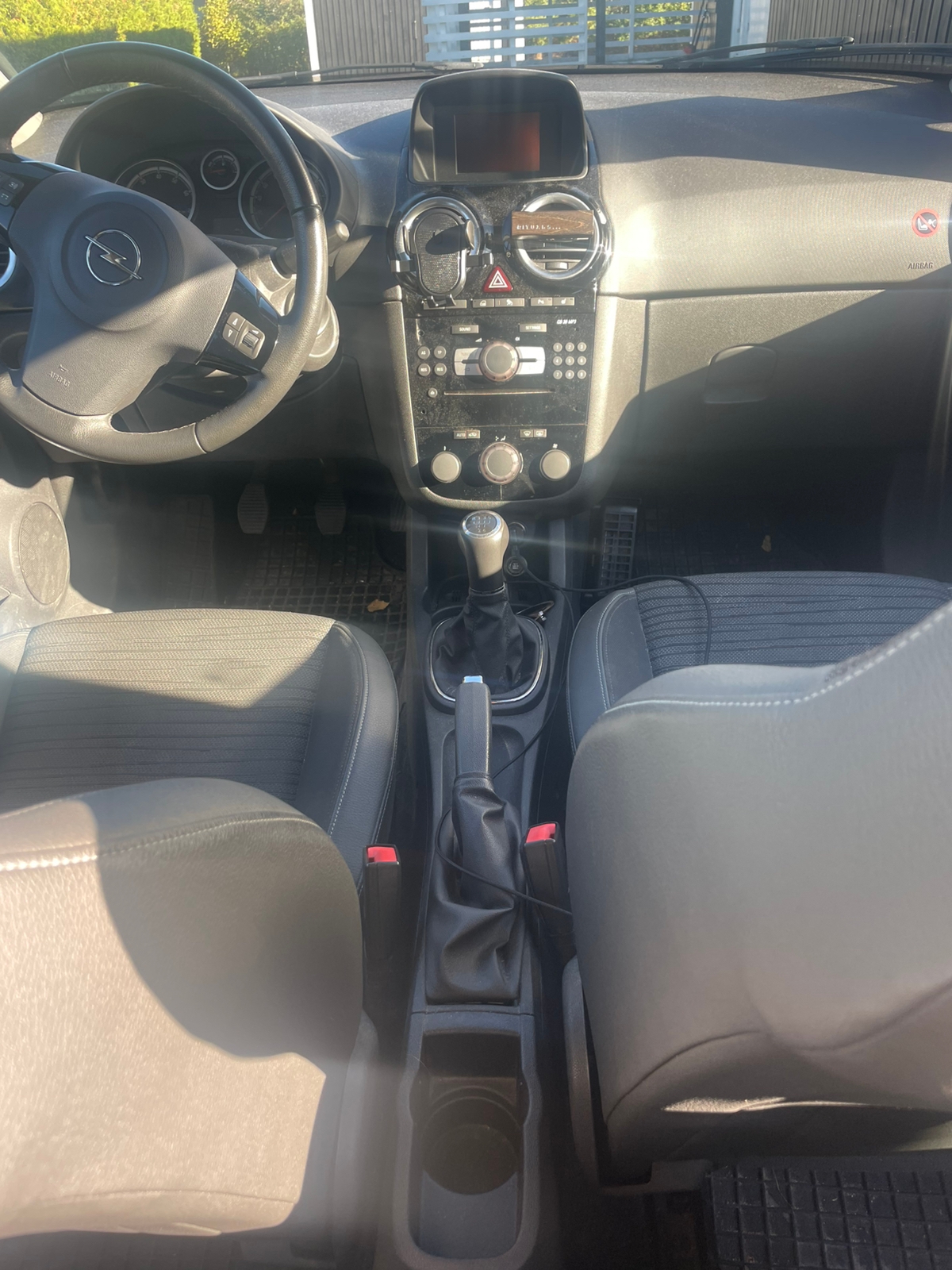 Opel Corsa 5-dörrar 1.2 ecoFLEX Manuell 2014, bild 5/6