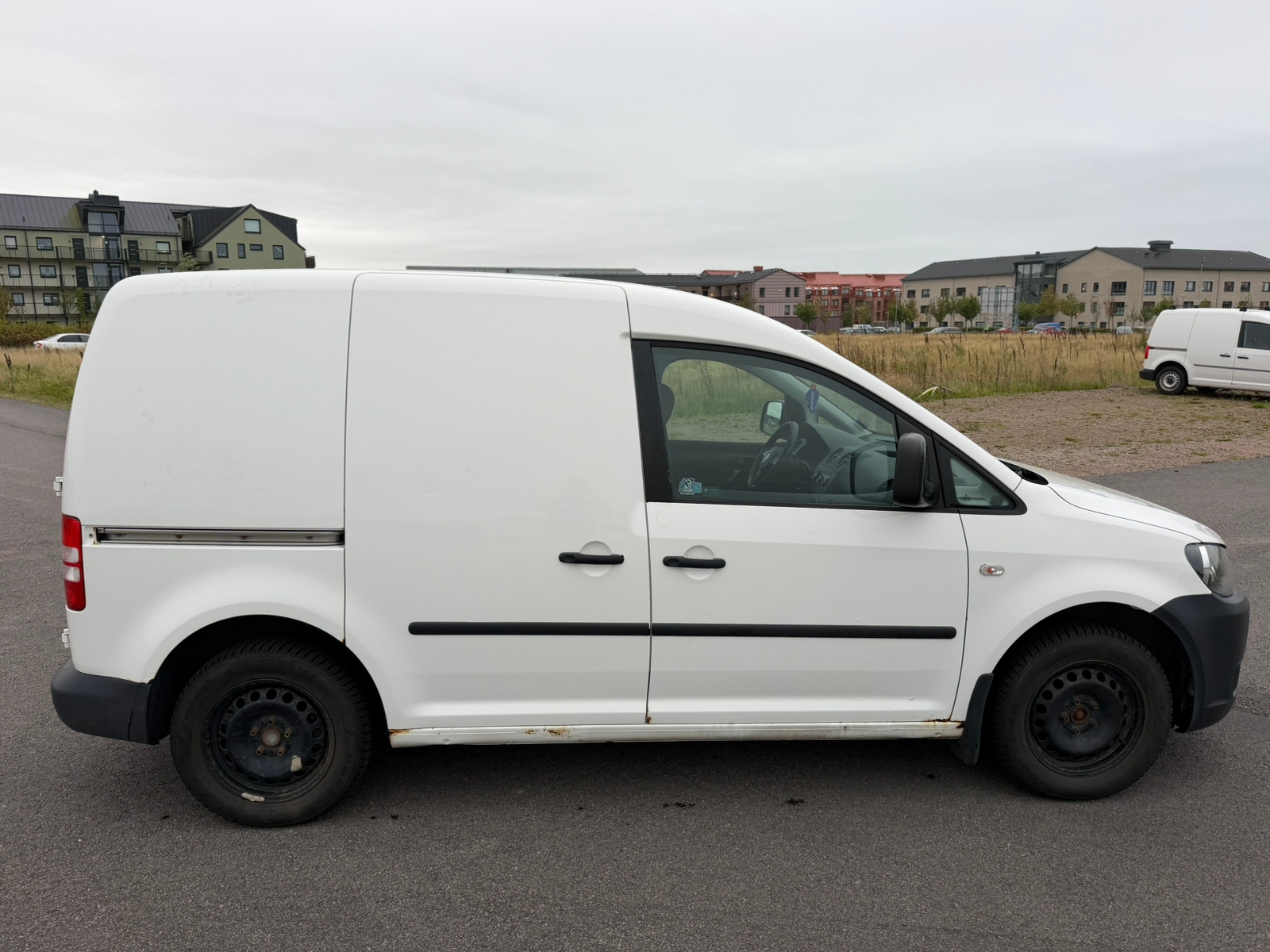 Volkswagen Caddy Skåpbil 1.6 TDI Manuell 2011, bild 3/7