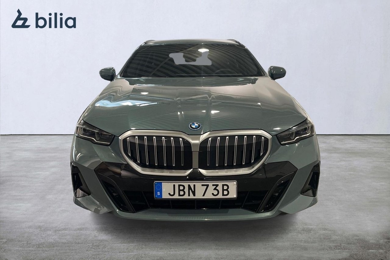 BMW 530 e xDrive Touring 2026, bild 4/10