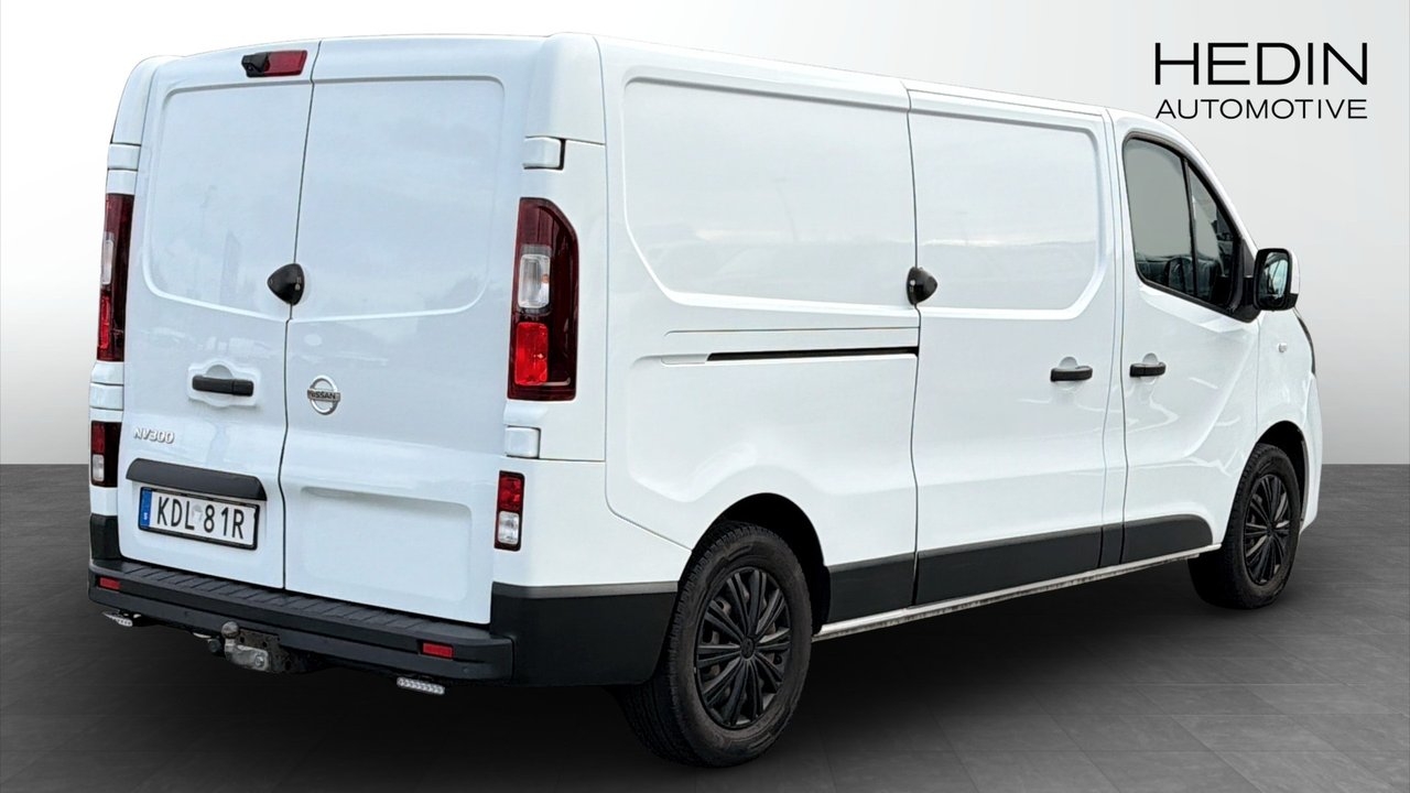 Nissan NV300 2021, bild 2/10