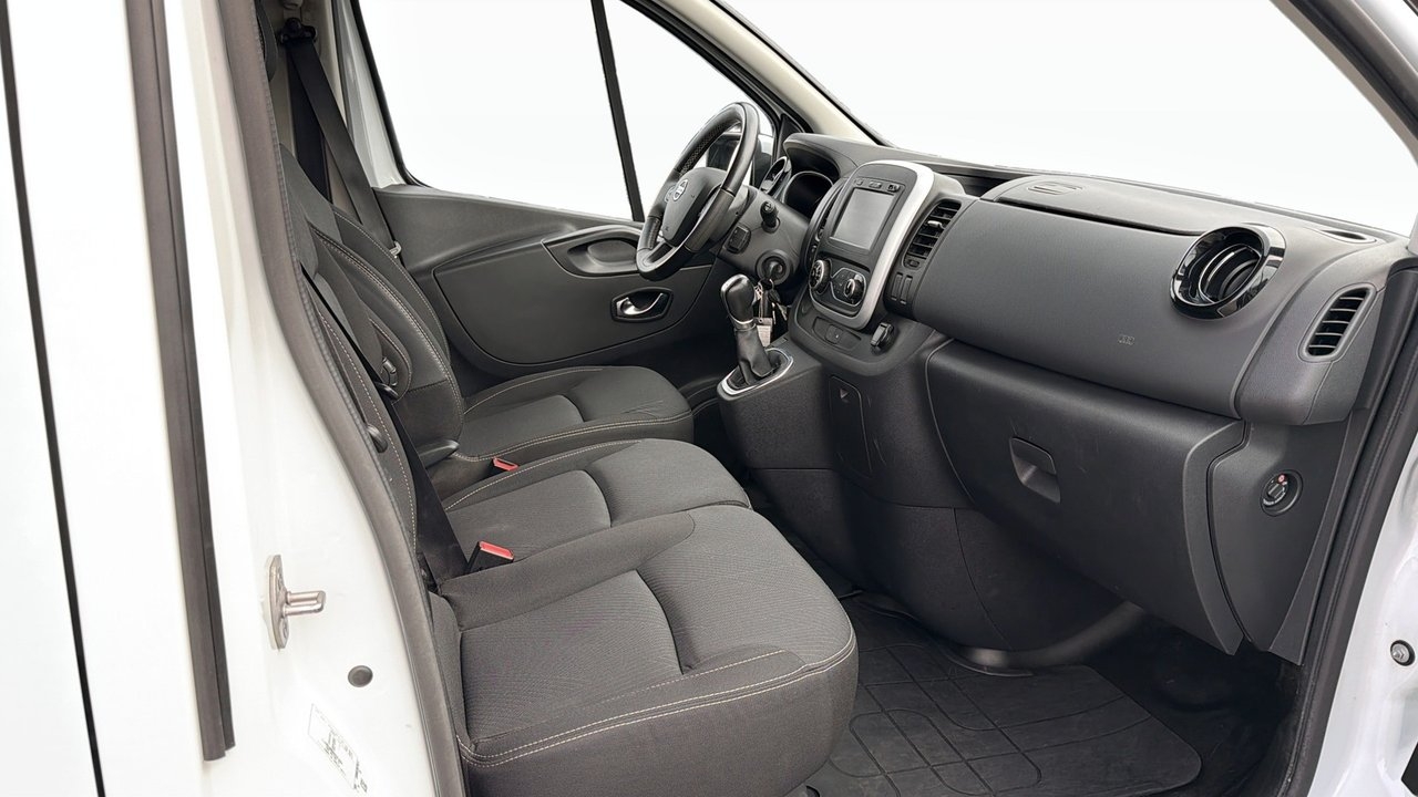Nissan NV300 2021, bild 3/10