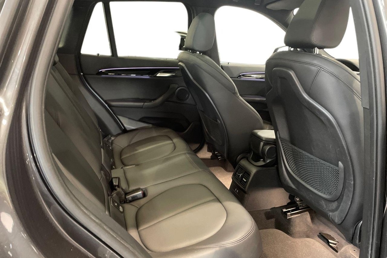 BMW X1 xDrive25e M Sport 2022, bild 7/10