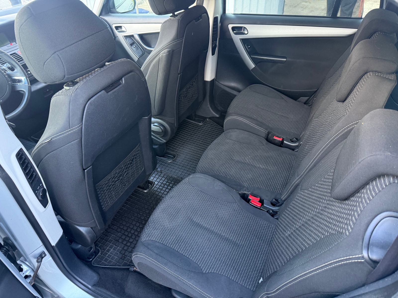 Citroen Grand C4 Picasso HDi 110 FAP 2010, bild 5/8
