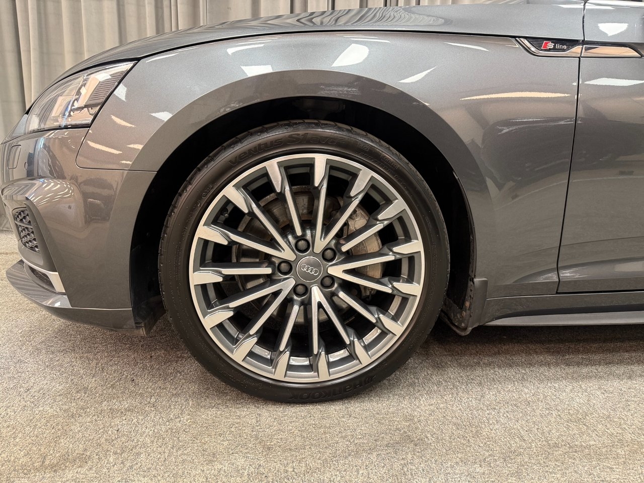 Audi A5 2017, bild 4/10