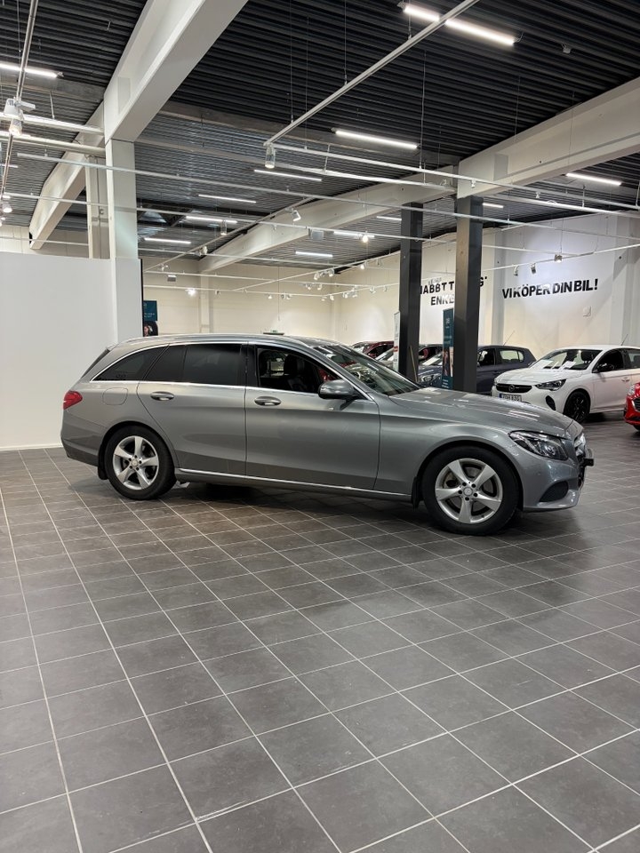 Mercedes-Benz C 2015, bild 3/10