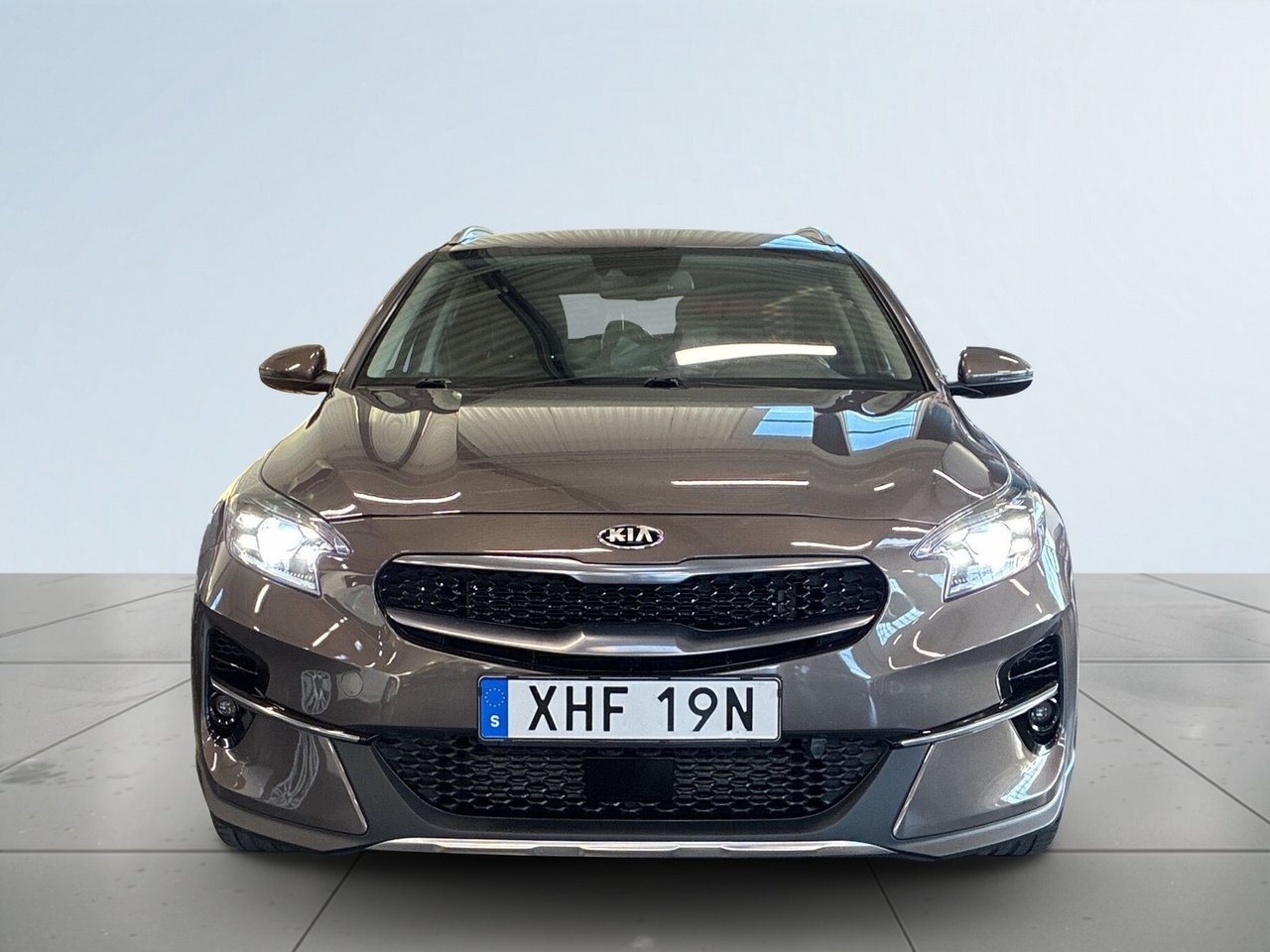 Kia XCeed 1.4 TGDI DCT S&V/Drag/M&KVärm 2020, bild 2/10