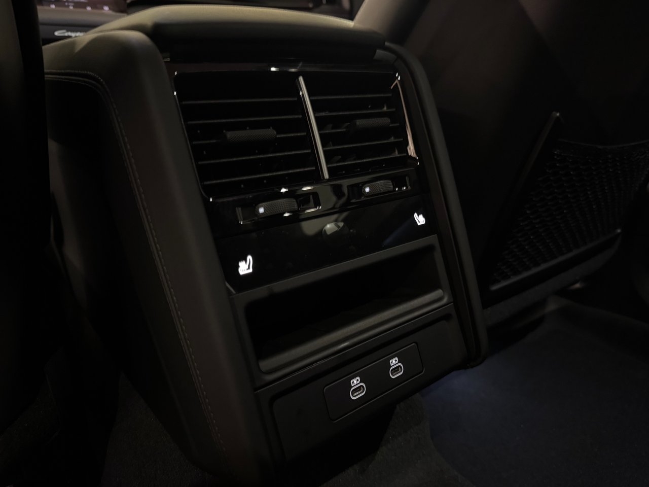 Porsche Cayenne Coupé Electric 2026, bild 6/10