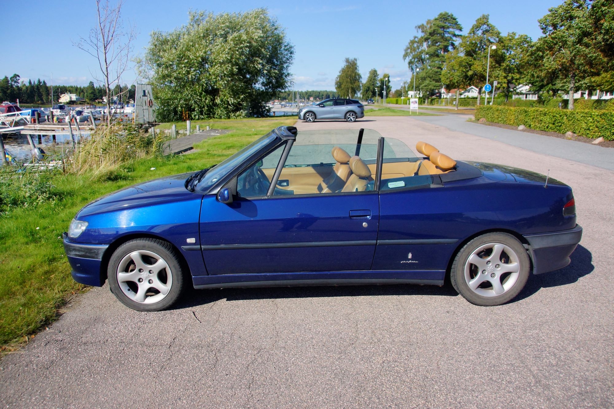 Peugeot 306 Cabriolet 2.0 Manuell 1999, bild 5/9