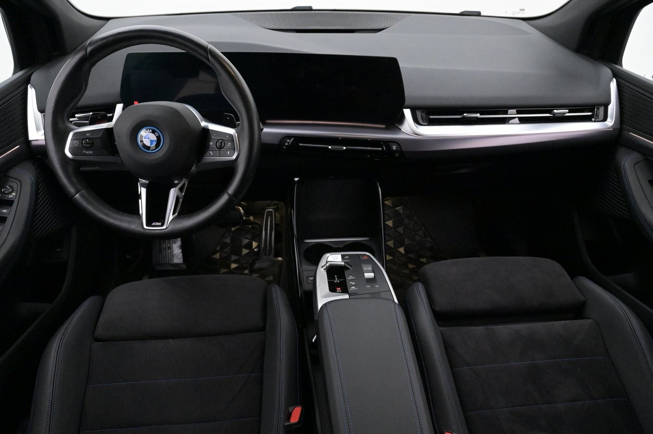 BMW 225 e xDrive Active Tourer M-sport 2023, bild 6/10