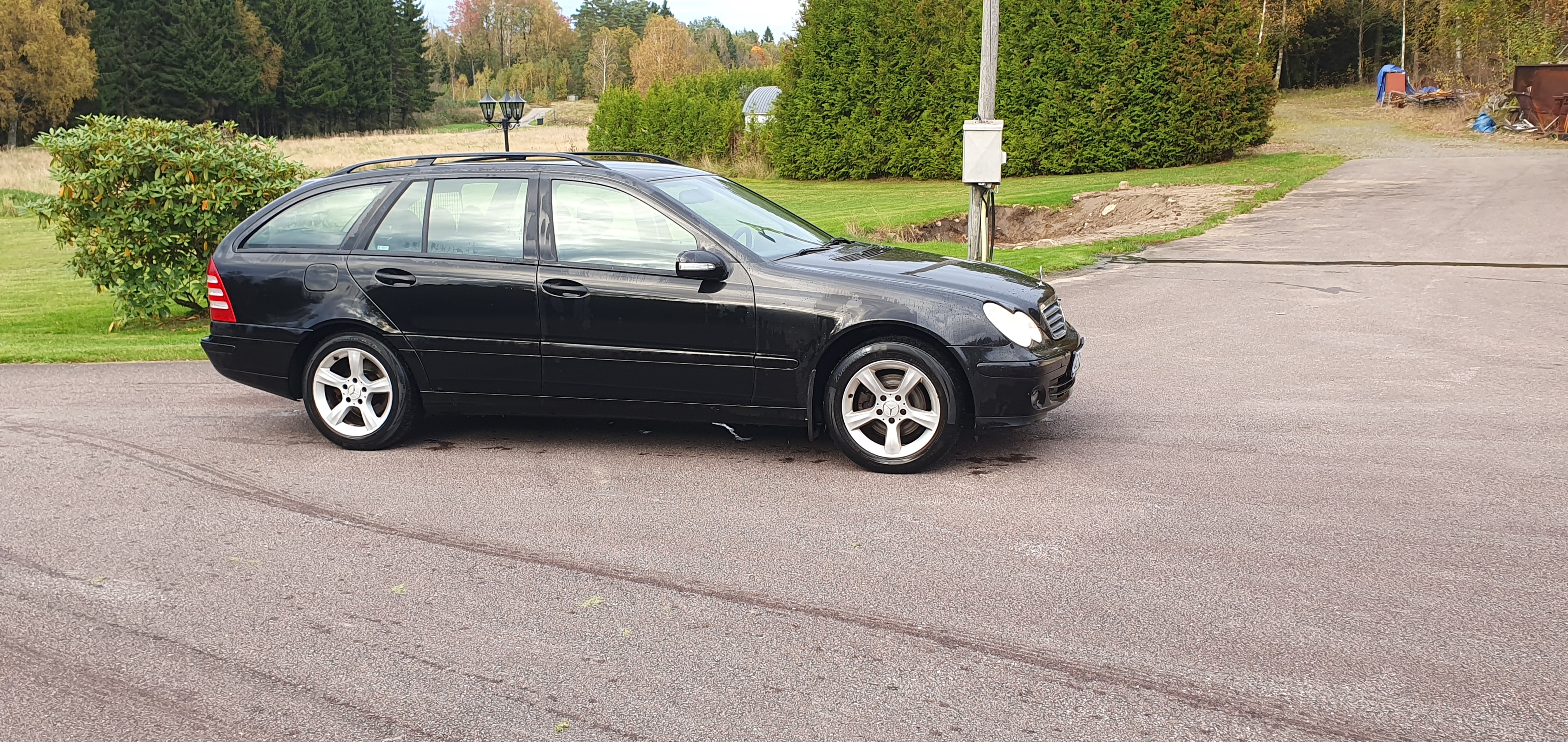 Mercedes-Benz C 220 T CDI Automatisk 2006, bild 2/7