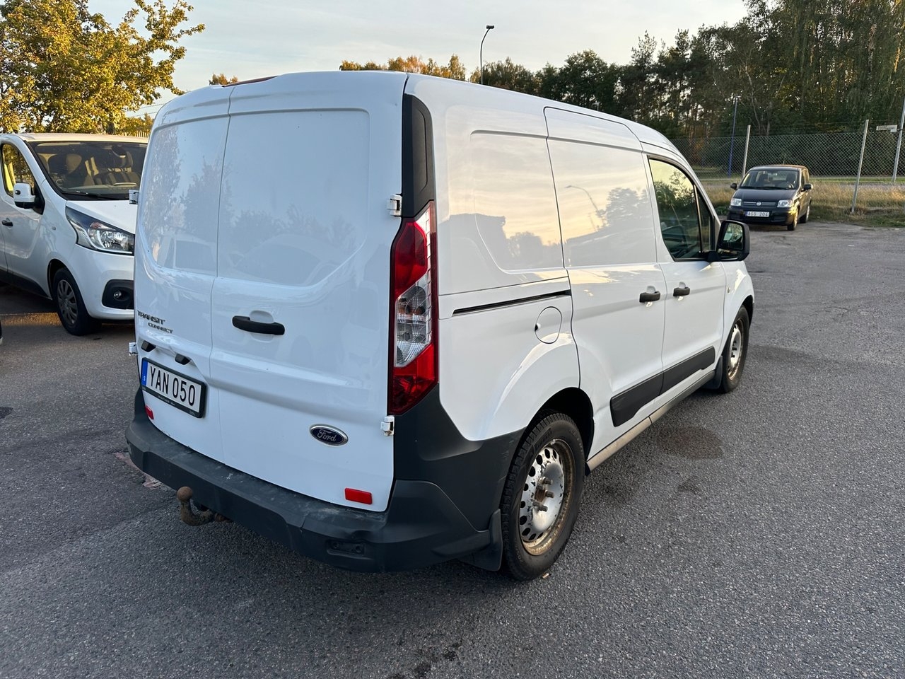 Ford Transit Connect 2016, bild 4/8