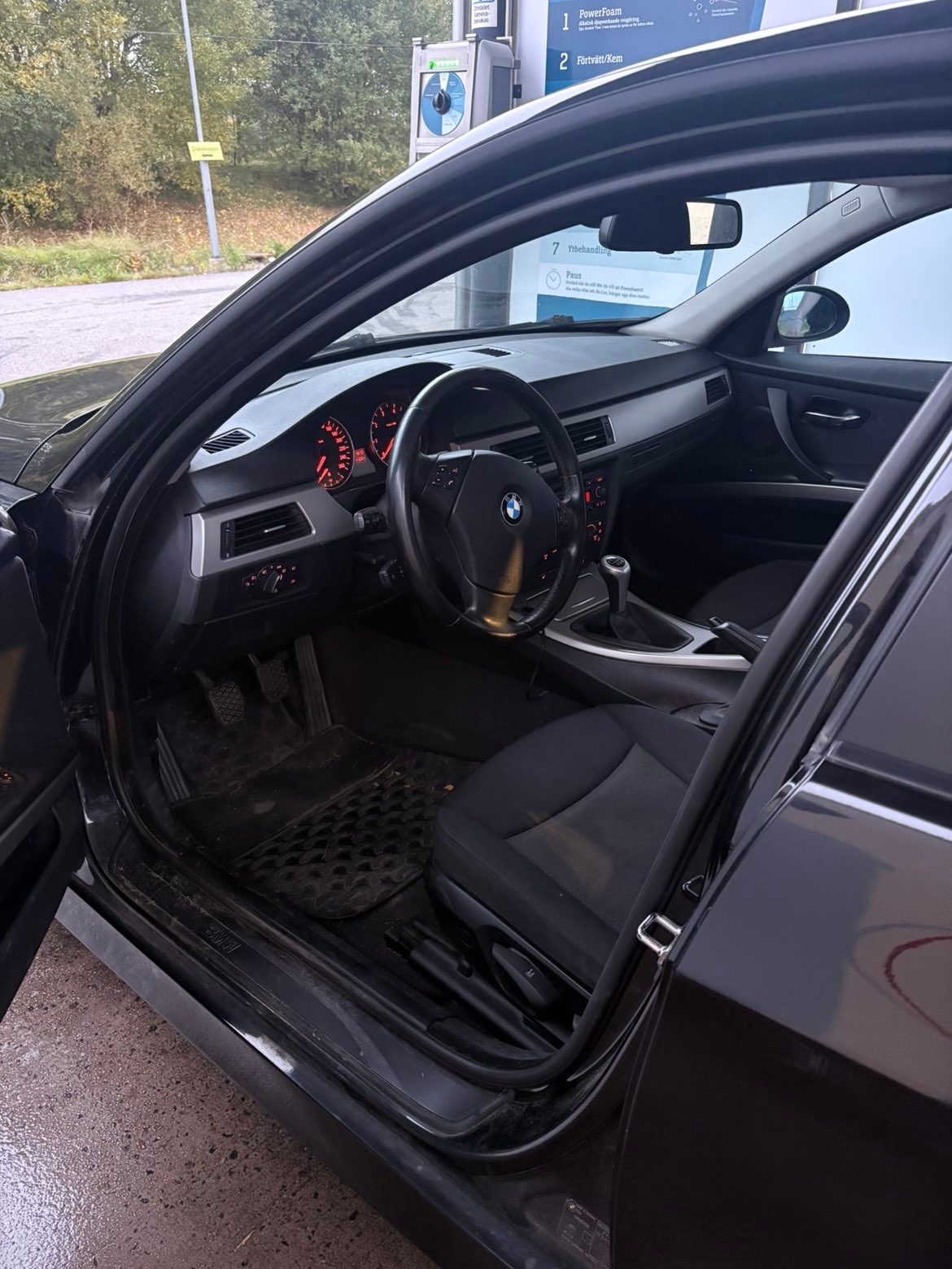 BMW 320 i Sedan Manuell 2006, bild 6/8