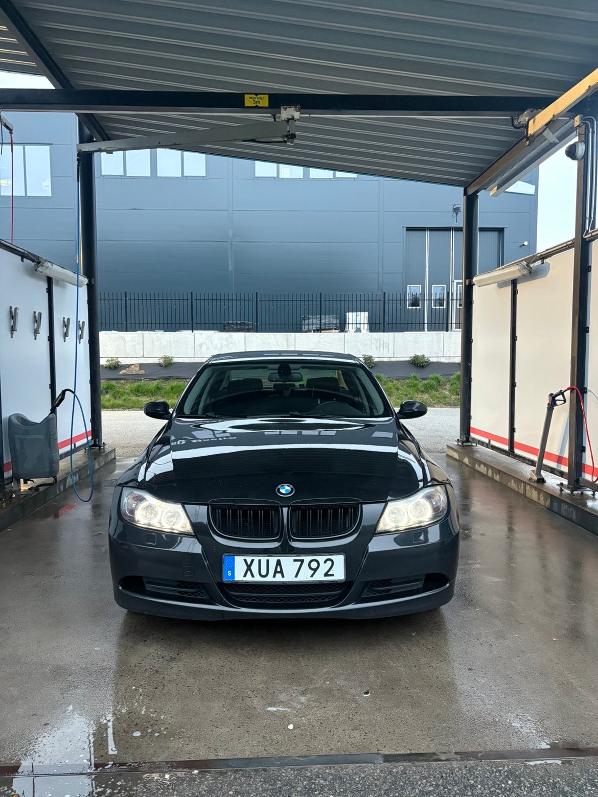 BMW 320 i Sedan Manuell 2006, bild 3/8