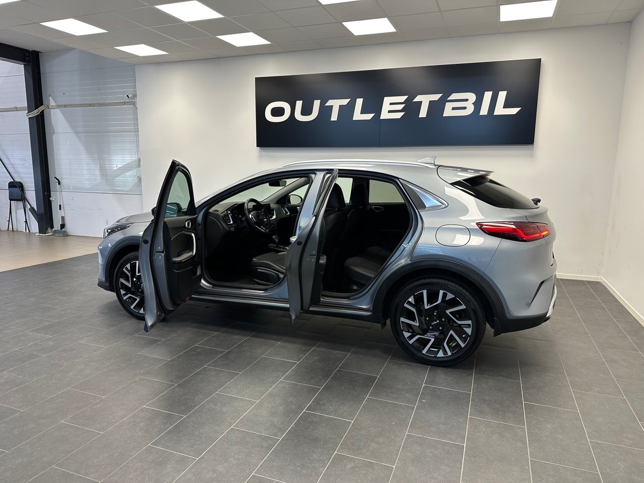 Kia XCeed 2023, bild 3/10