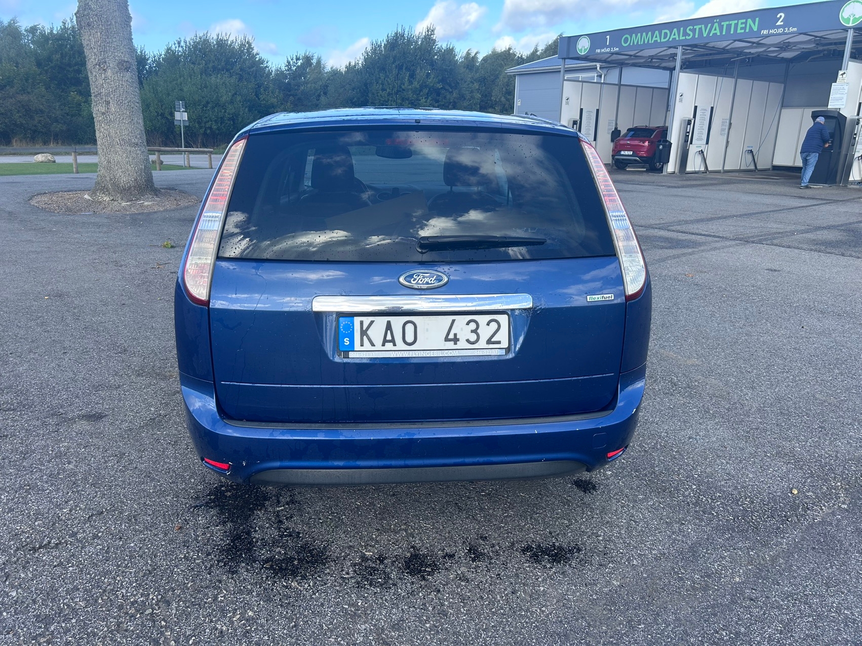 Ford Focus Kombi 1.8 Flexifuel Manuell 2010, bild 5/9