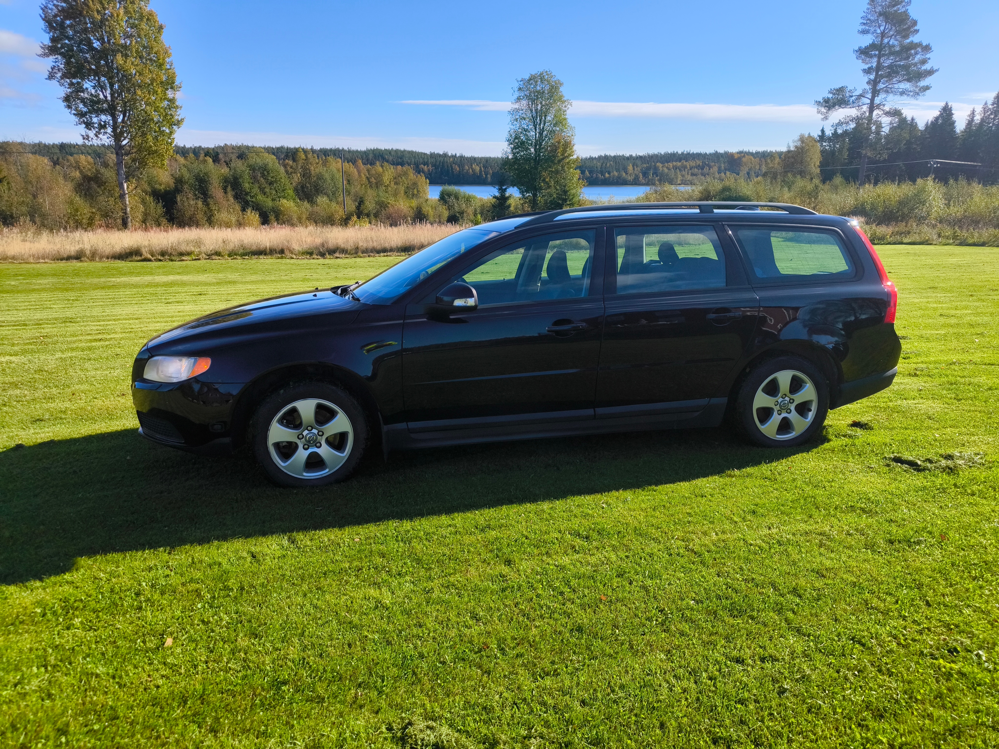 Volvo V70 2.0F Manuell 2008, bild 3/5