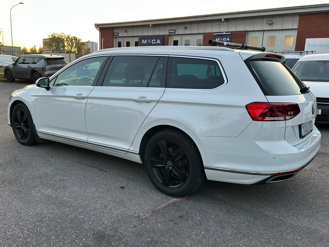 Volkswagen Passat 2020, bild 5/10