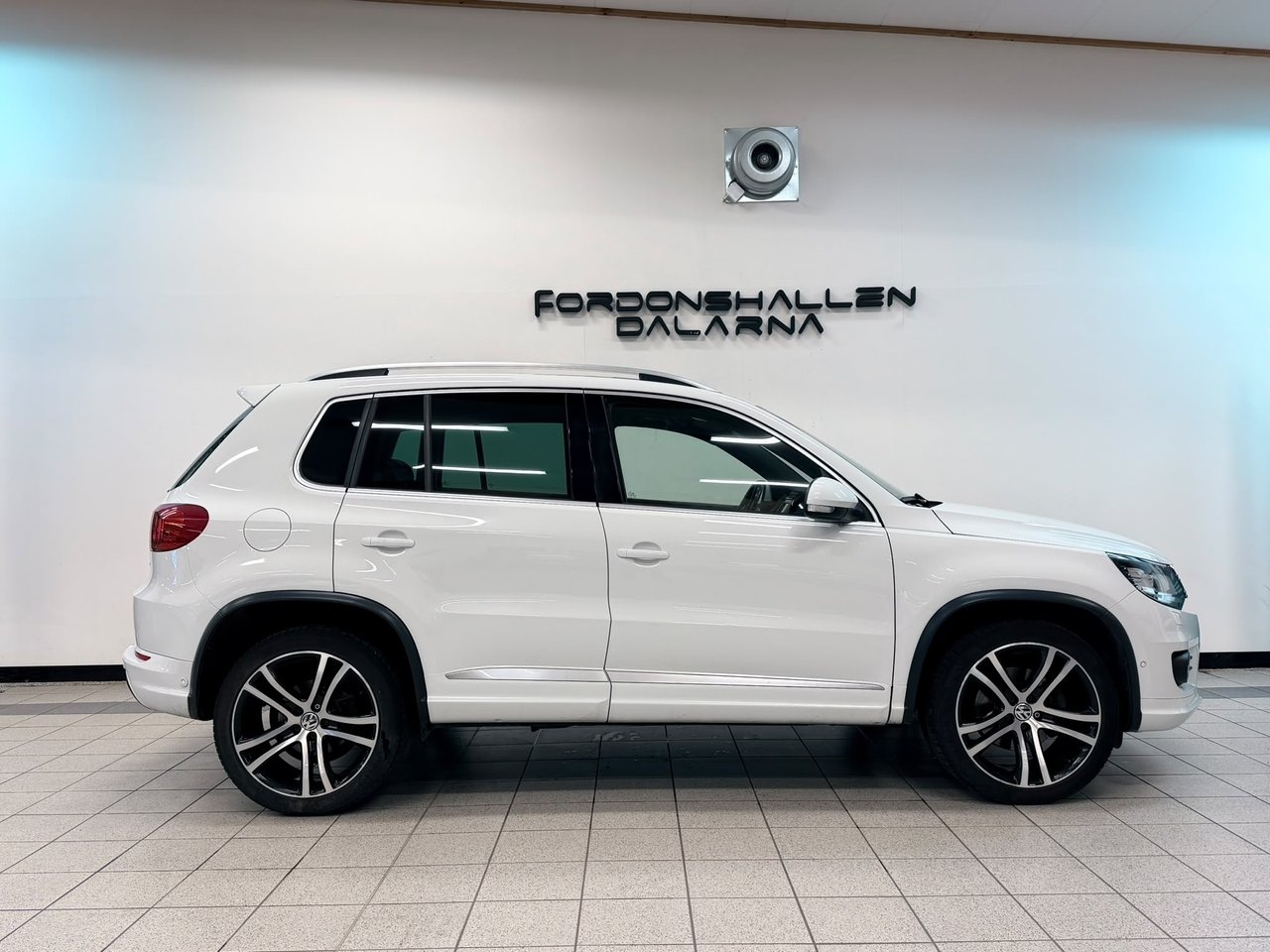 Volkswagen Tiguan 2.0 TDI SCR 2016, photo 4/10