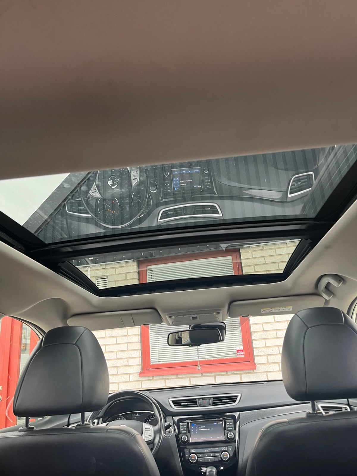 Nissan X-Trail 2017, bild 6/10