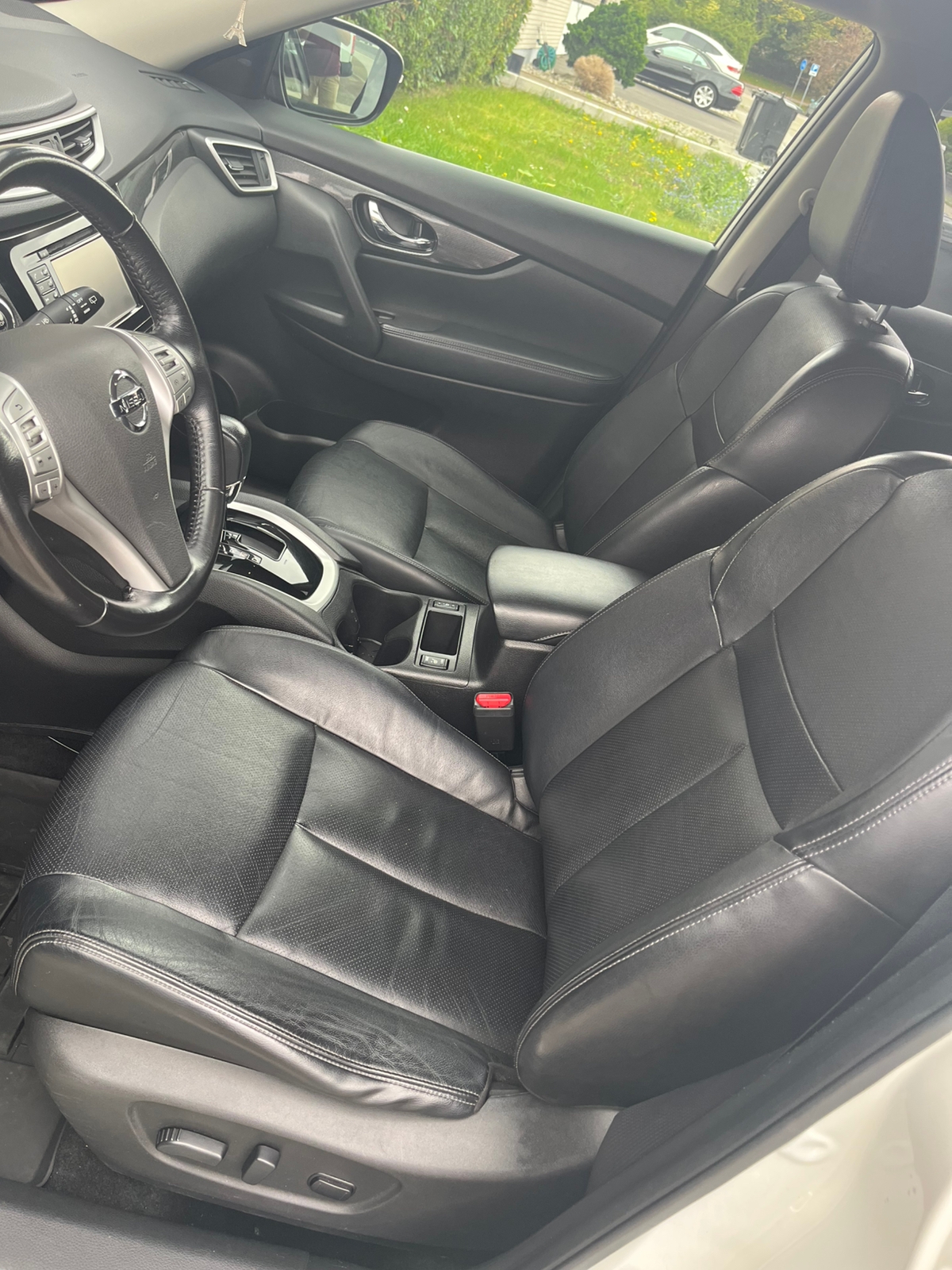 Nissan X-Trail 2017, bild 2/10