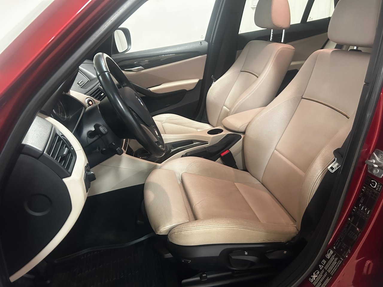 BMW X1 2010, bild 2/10