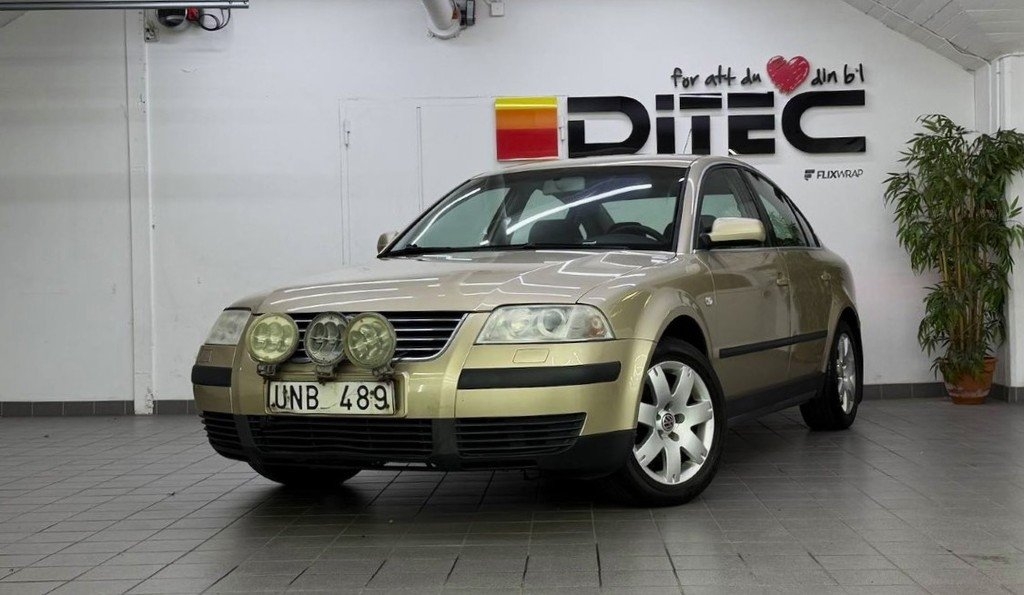 Volkswagen Passat 2004, bild 2/10