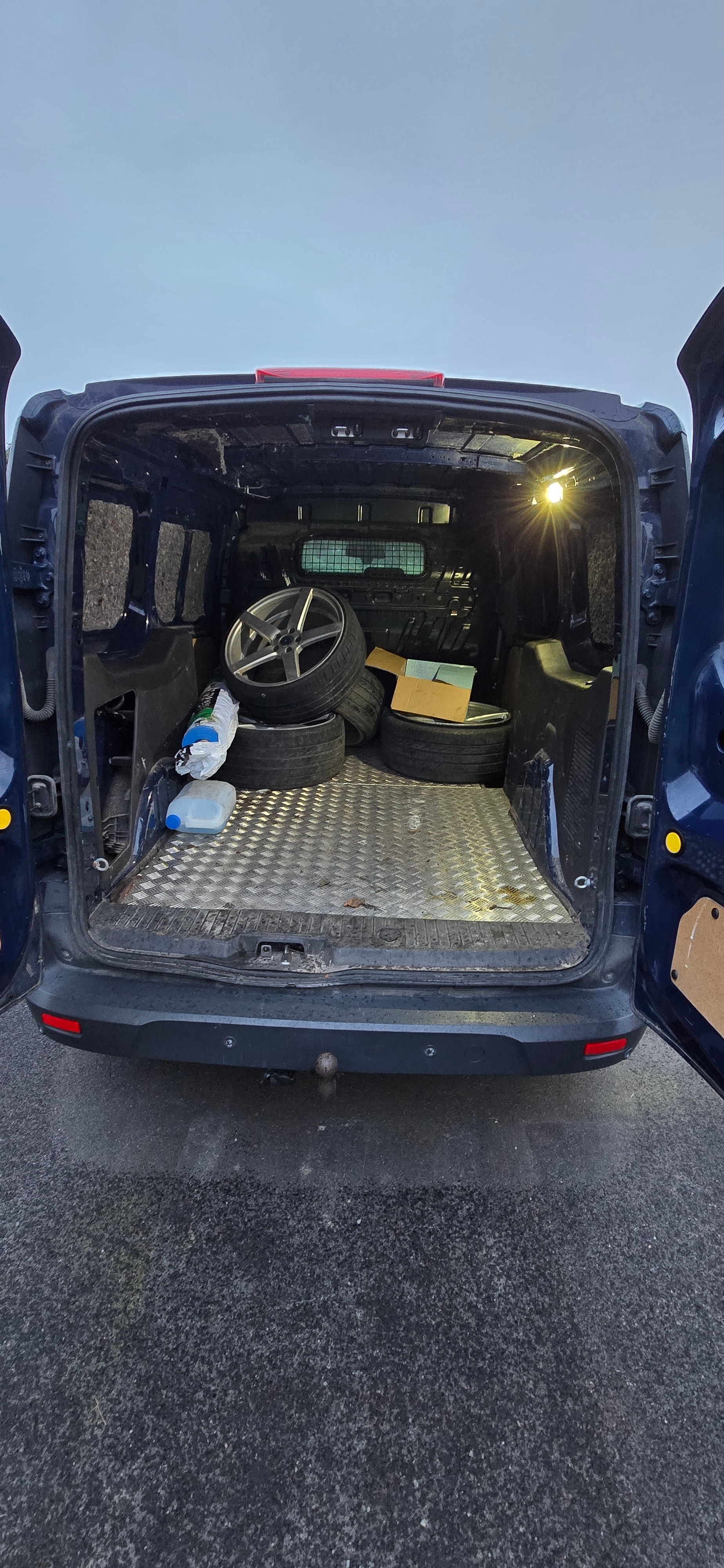 Ford Transit Connect 2016, bild 8/8
