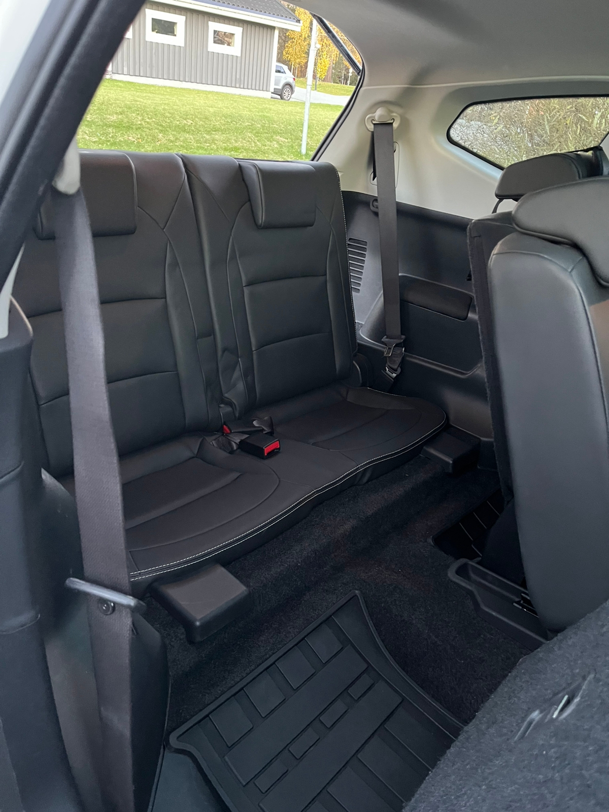 Nissan Qashqai+2 2.0 dCi 4x4 Manuell 2010, bild 7/8