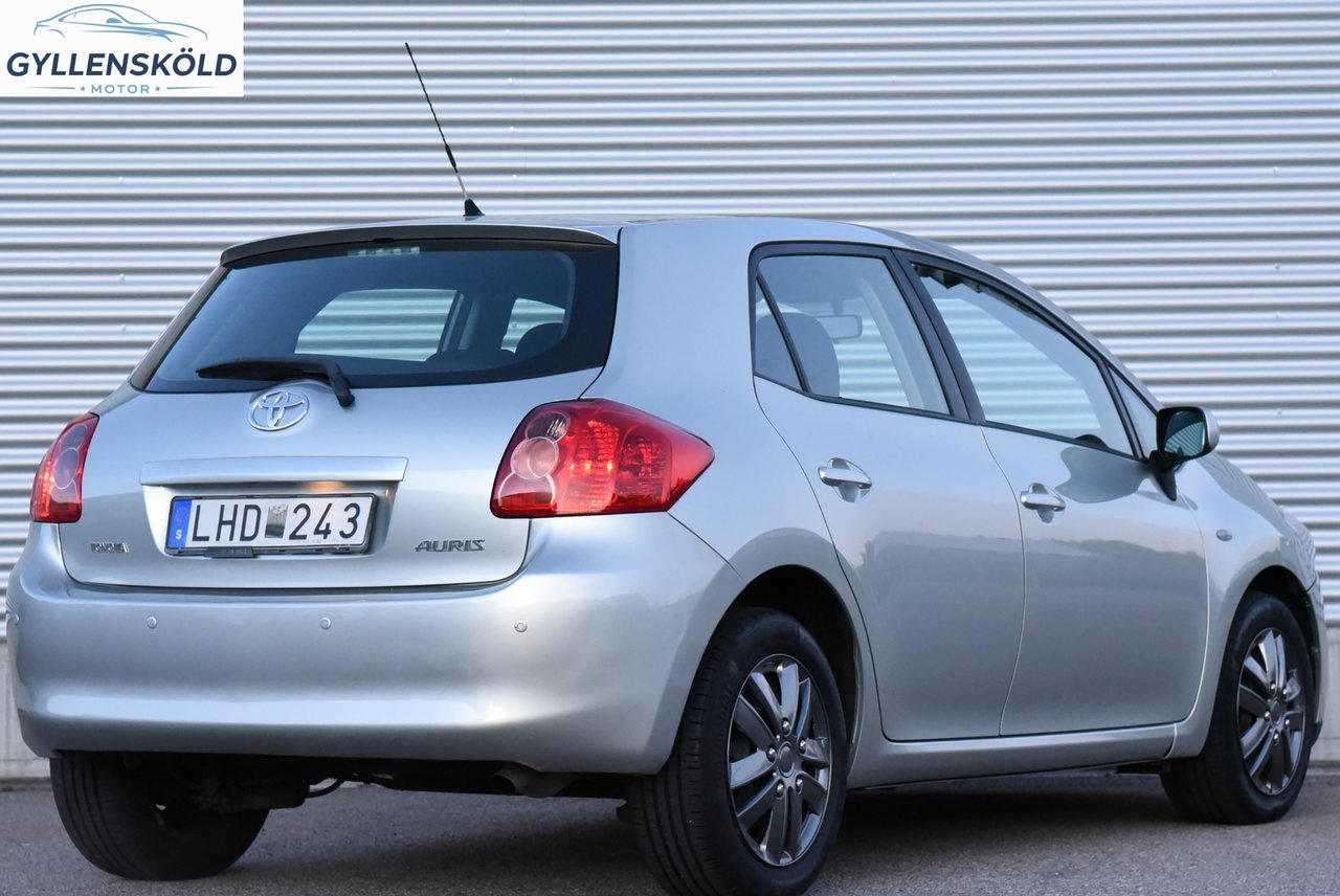 Toyota Auris 5-dörrar 124hk 2007, bild 7/10