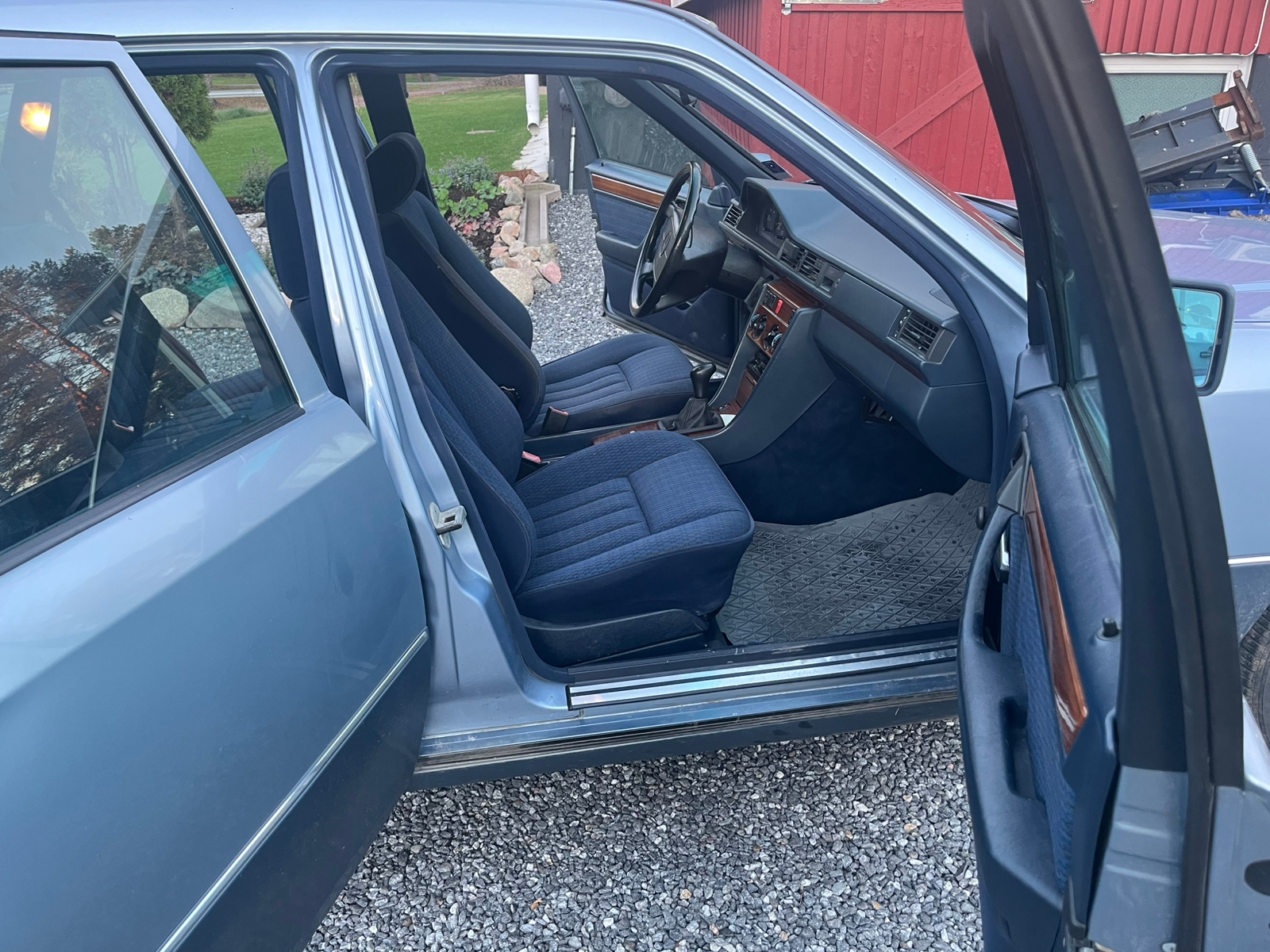 Mercedes-Benz 200 TE Manuell 1993, bild 5/10