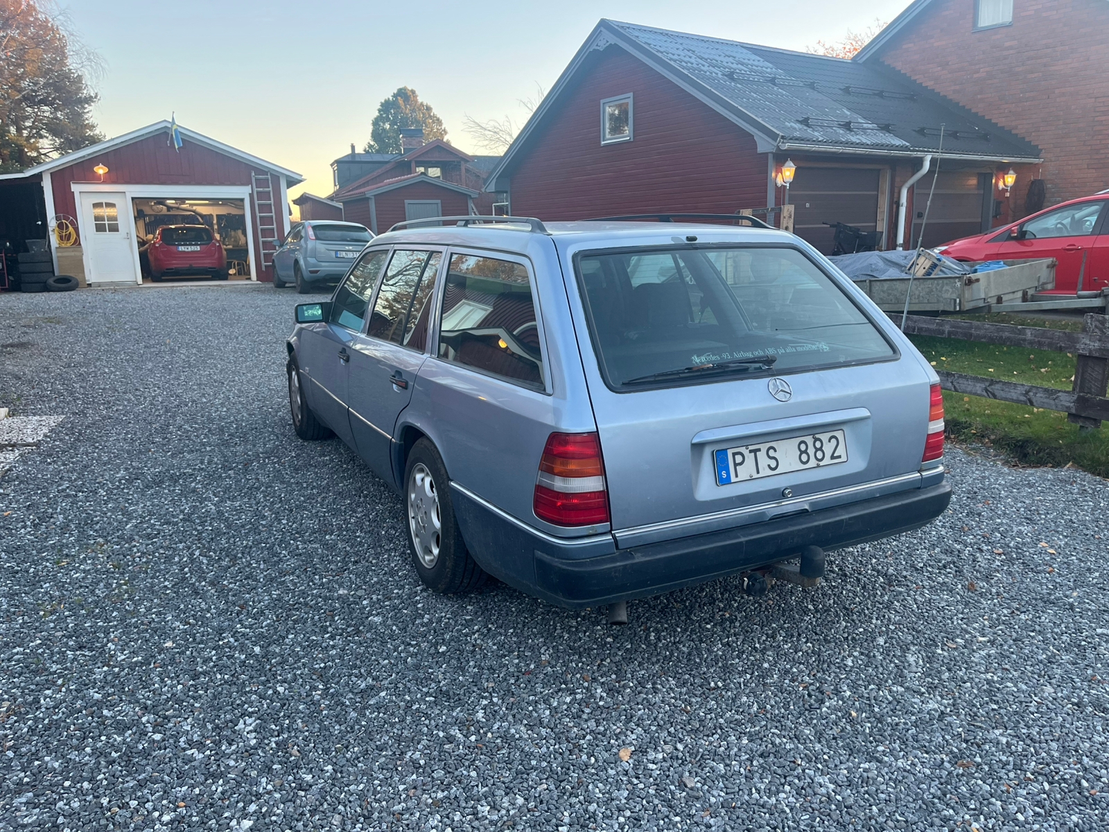 Mercedes-Benz 200 TE Manuell 1993, bild 4/10