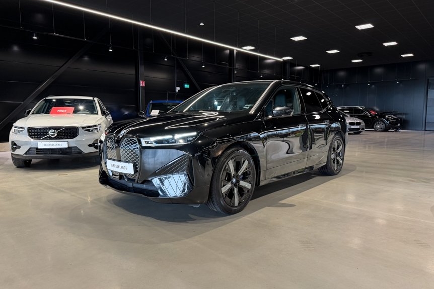 BMW iX xDrive50 Sport Package 2023, bild 6/10