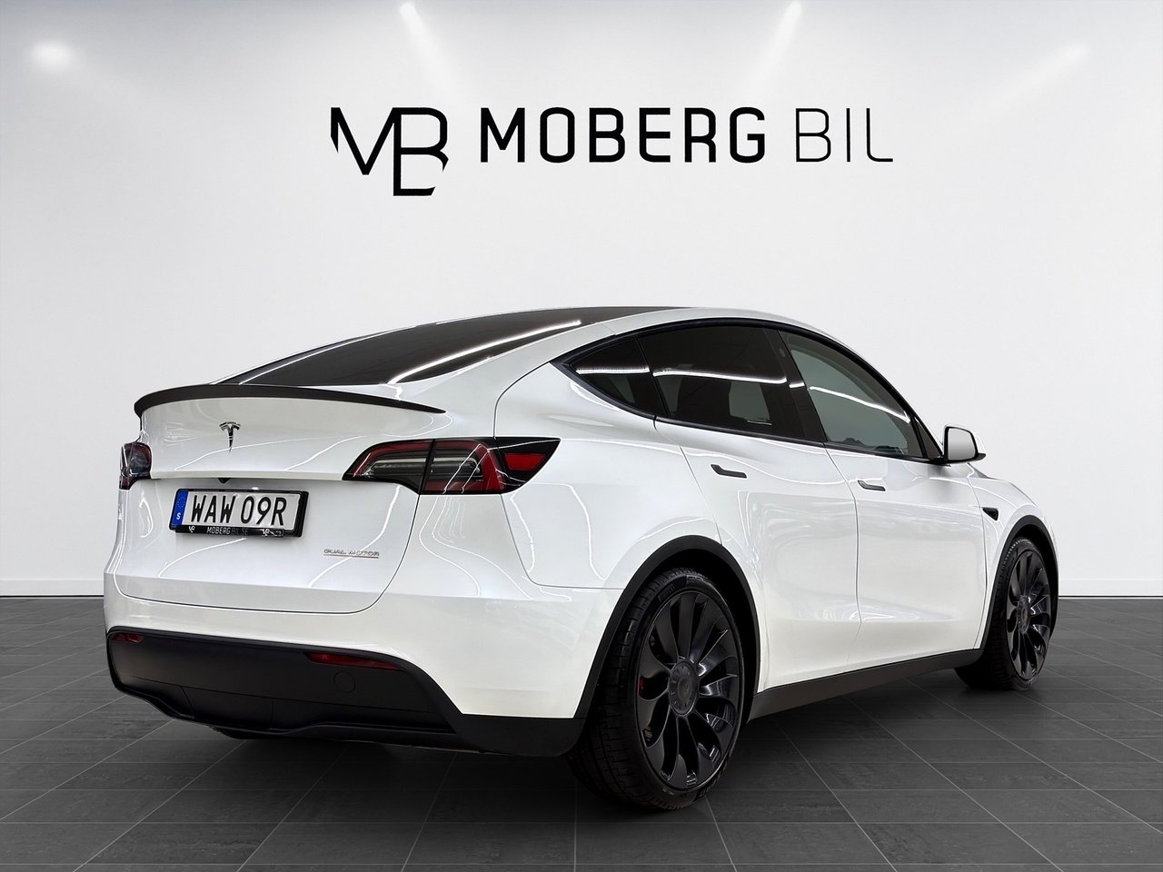 Tesla Model Y Performance 534hk Drag 21" 2023, bild 5/10