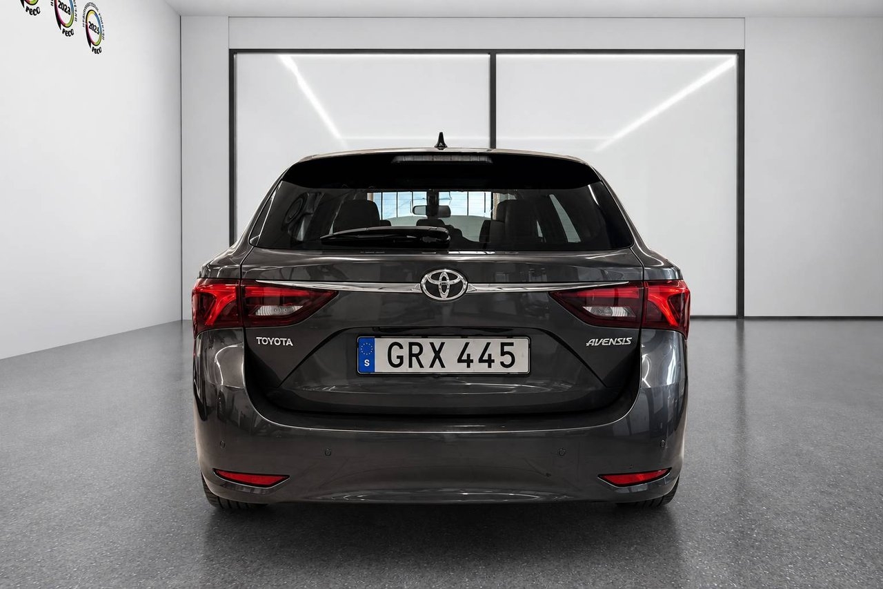 Toyota Avensis 2015, bild 6/10