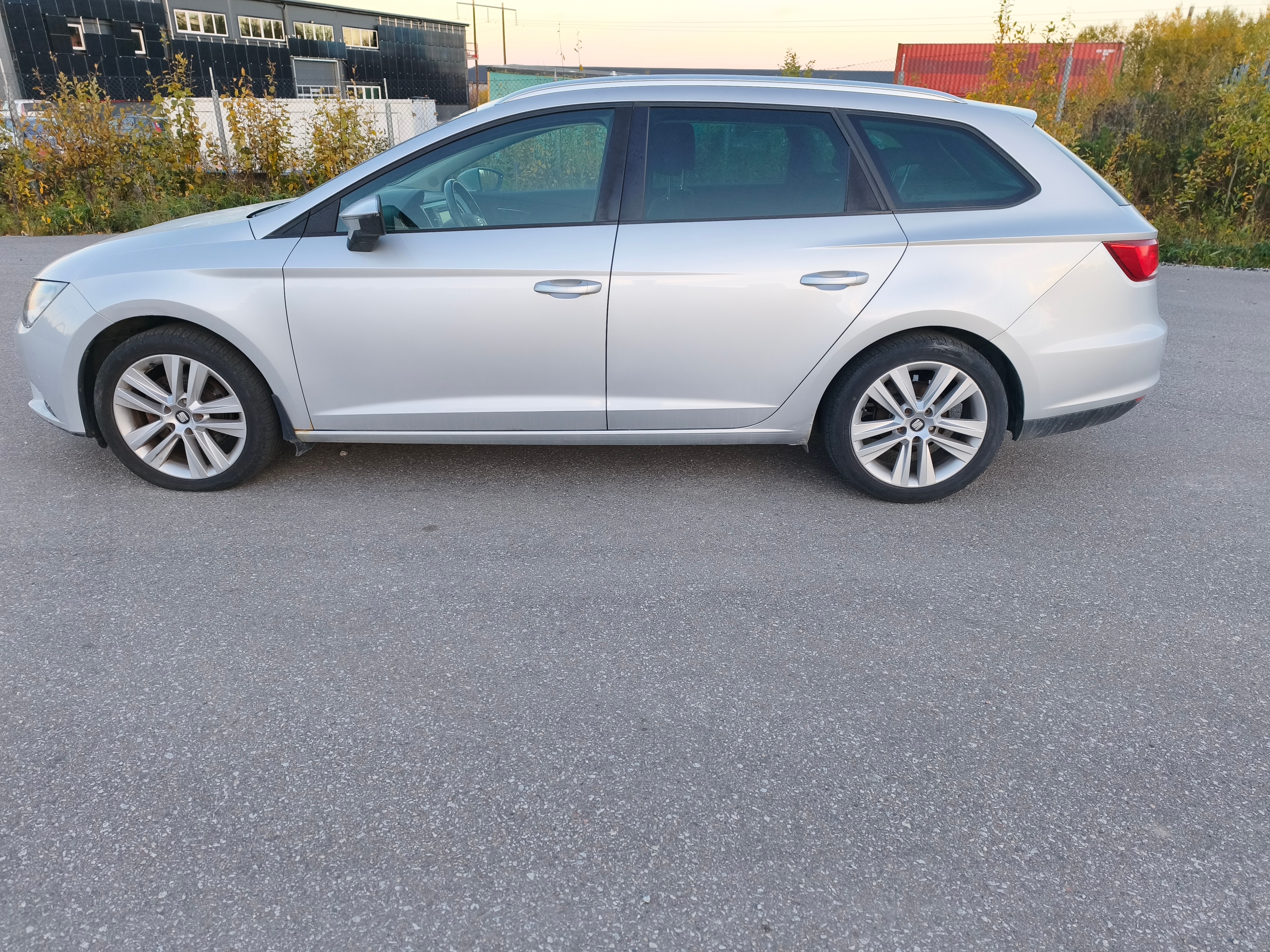 Seat Leon ST 1.2 TSI DSG Sekventiell 2015, bild 4/10