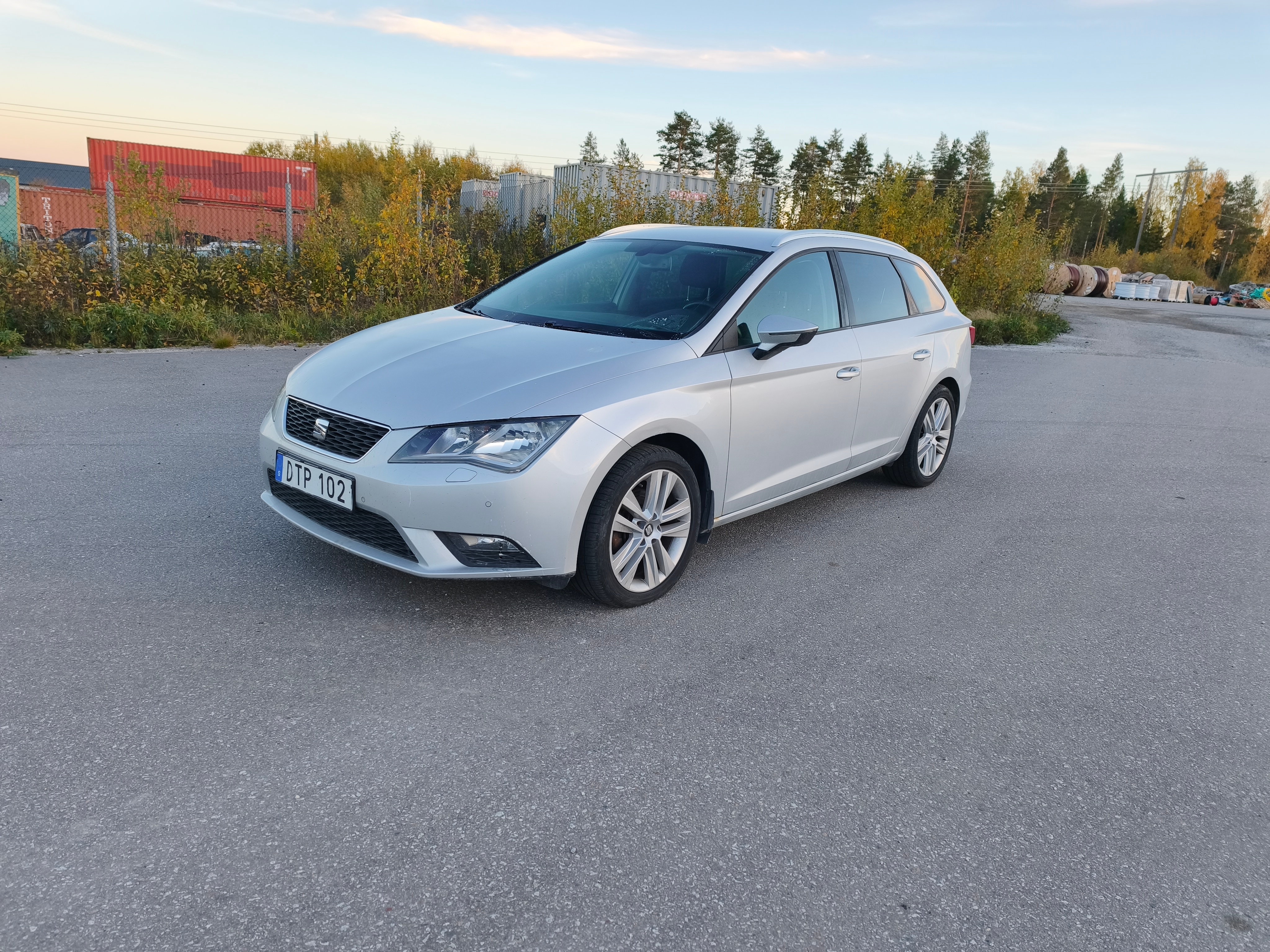 Seat Leon ST 1.2 TSI DSG Sekventiell 2015, bild 6/10