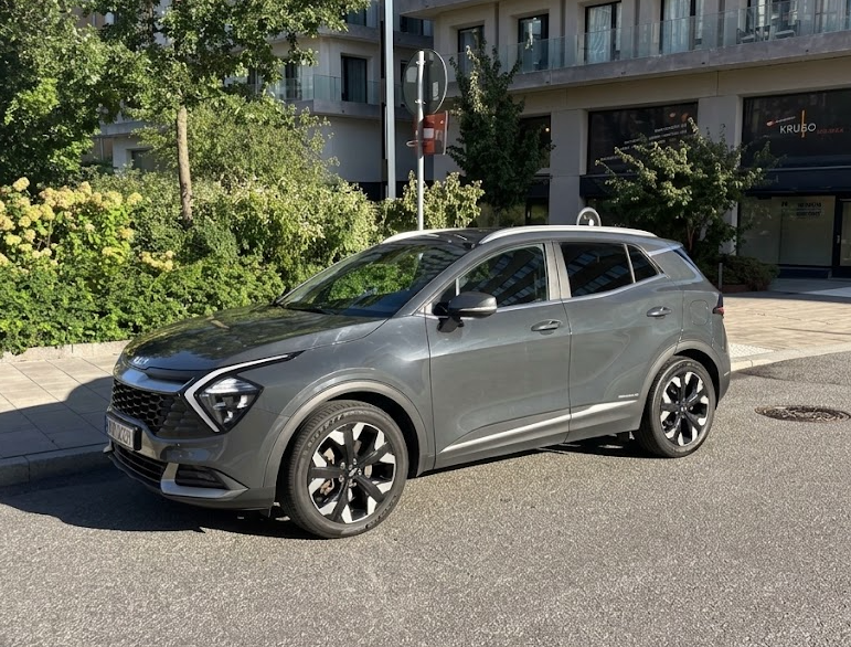 Kia Sportage PHEV AWD 265hk 2022, bild 2/10