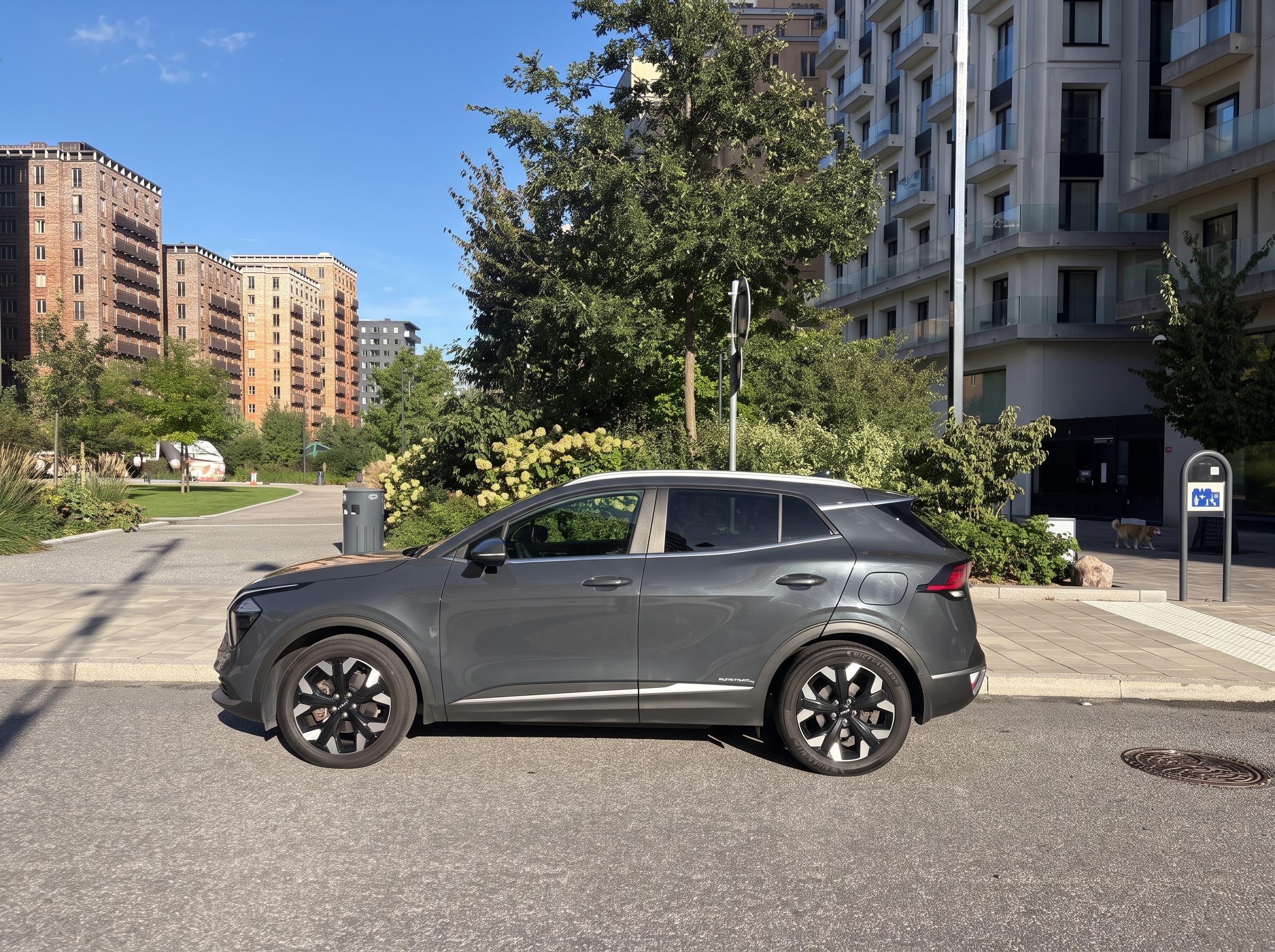 Kia Sportage PHEV AWD 265hk 2022, bild 3/10