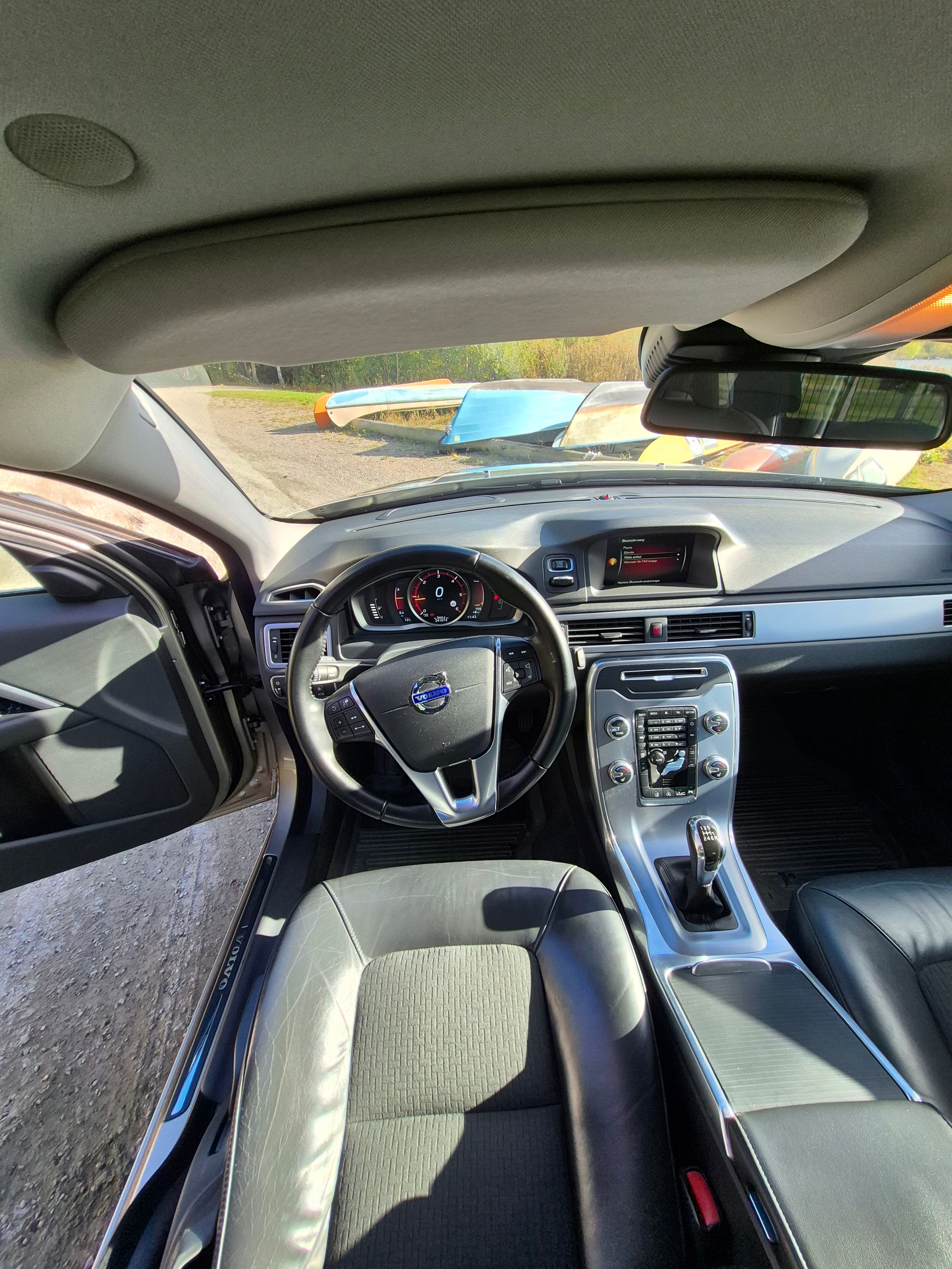 Volvo V70 D4 Manuell Momentum classic 2016, bild 6/8