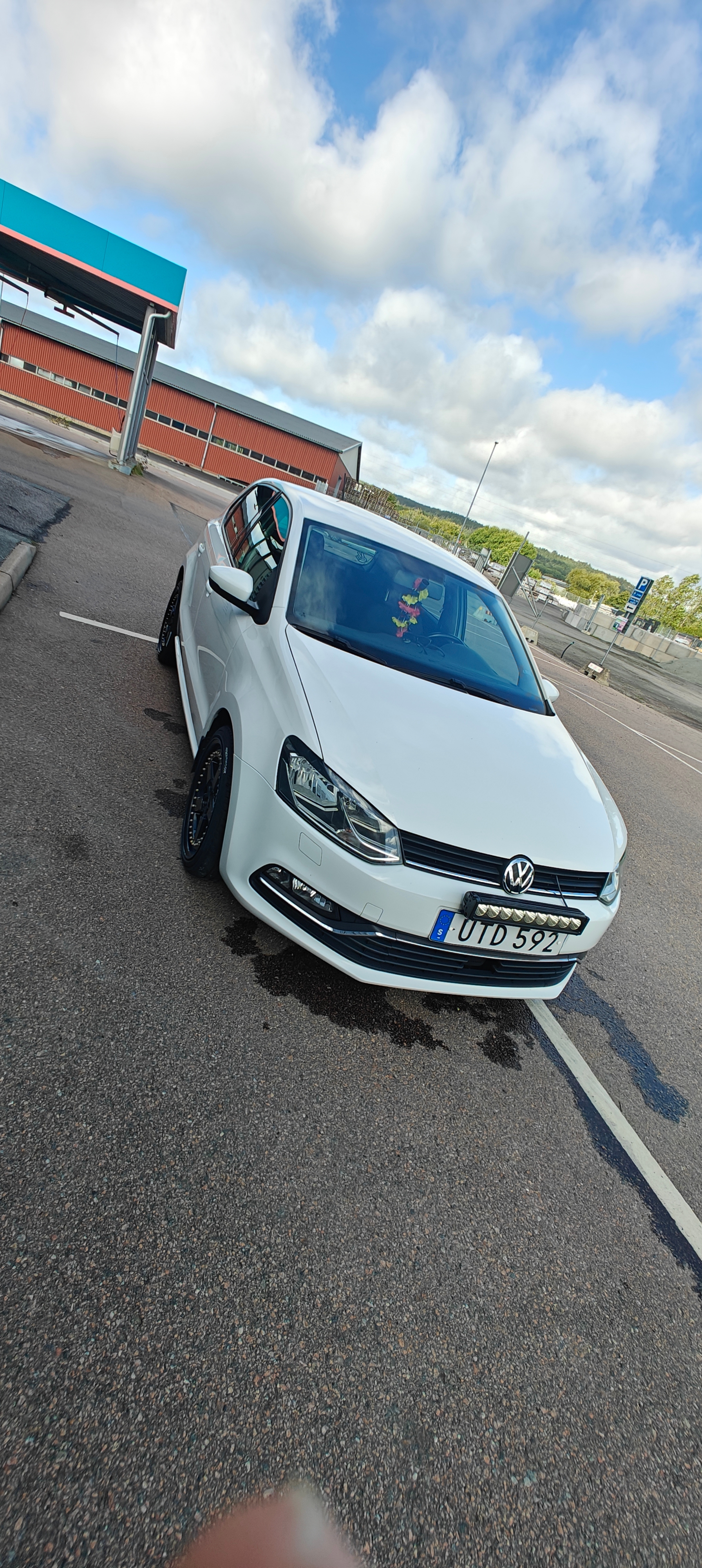 Volkswagen Polo 2017, photo 2/10