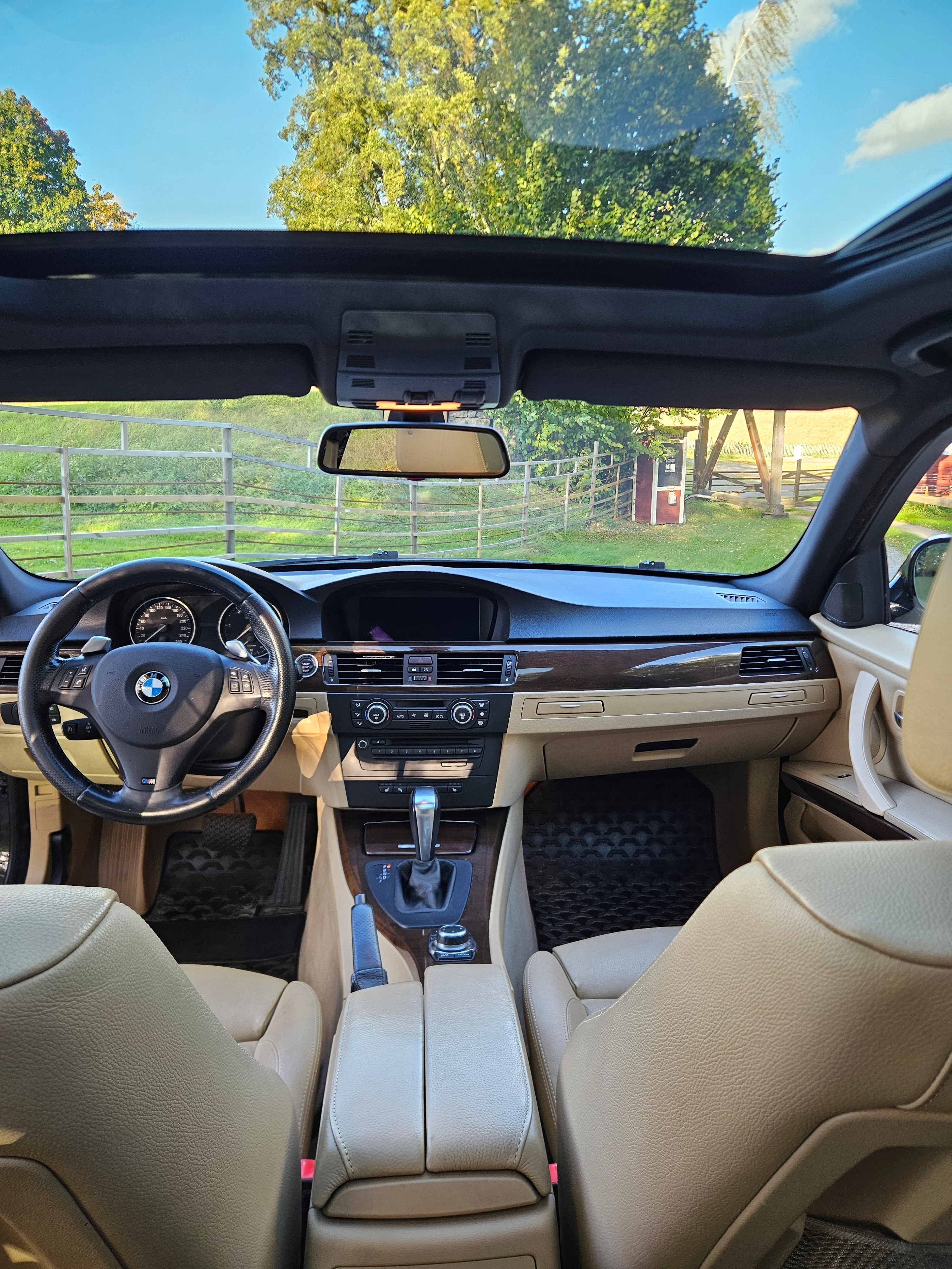 BMW 330 d Touring Automatisk 2009, bild 6/10