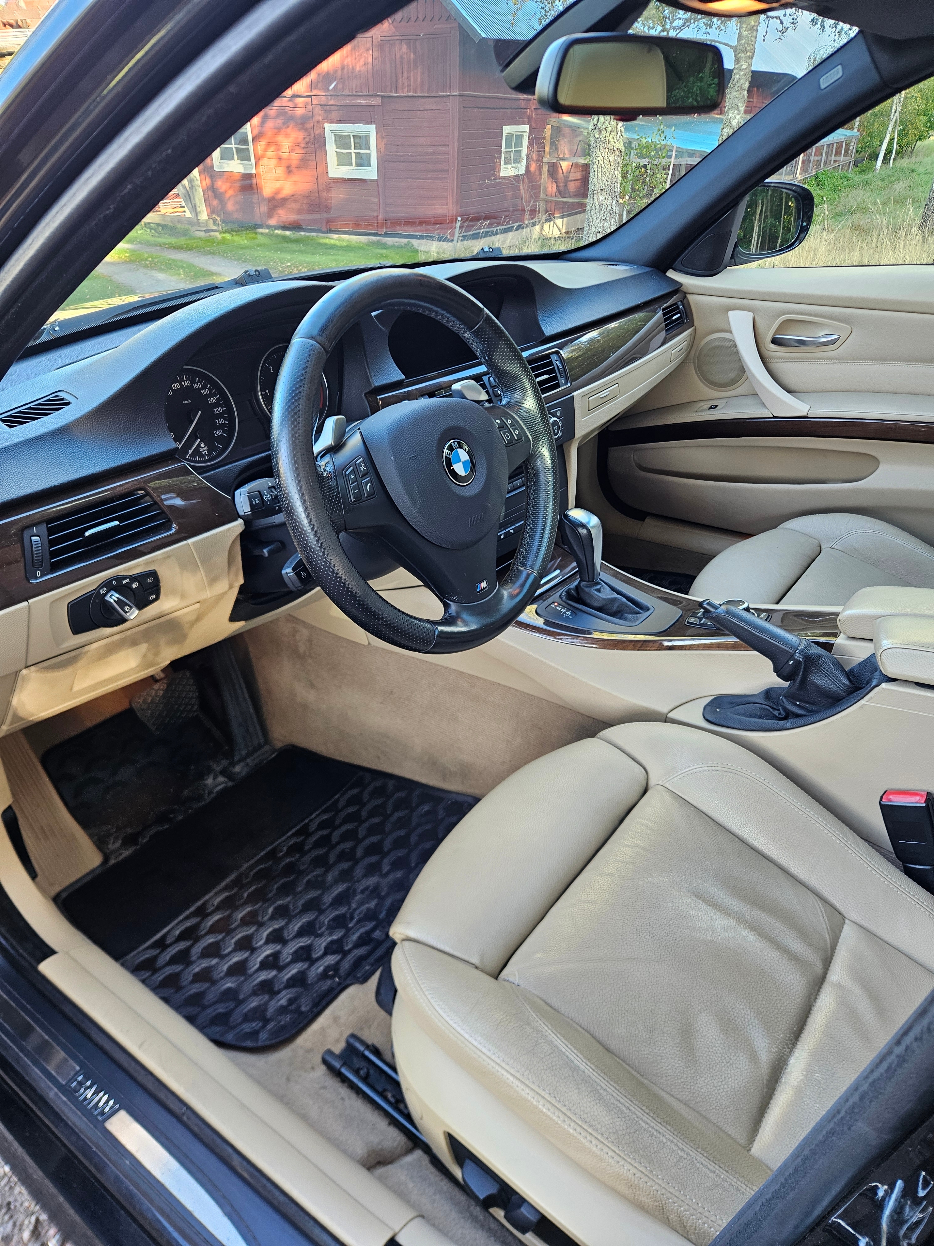 BMW 330 d Touring Automatisk 2009, bild 5/10