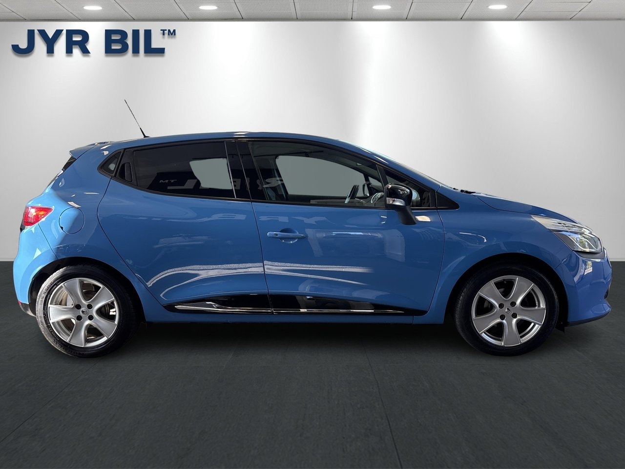 Renault Clio 0.9 TCe 90hk / GPS 2013, bild 2/10