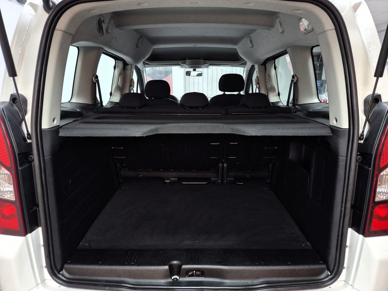 Peugeot Partner 2017, bild 7/10