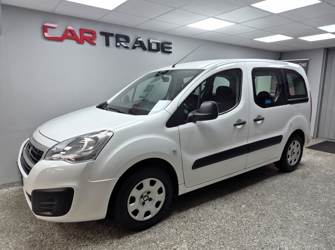 Peugeot Partner 2017, bild 2/10