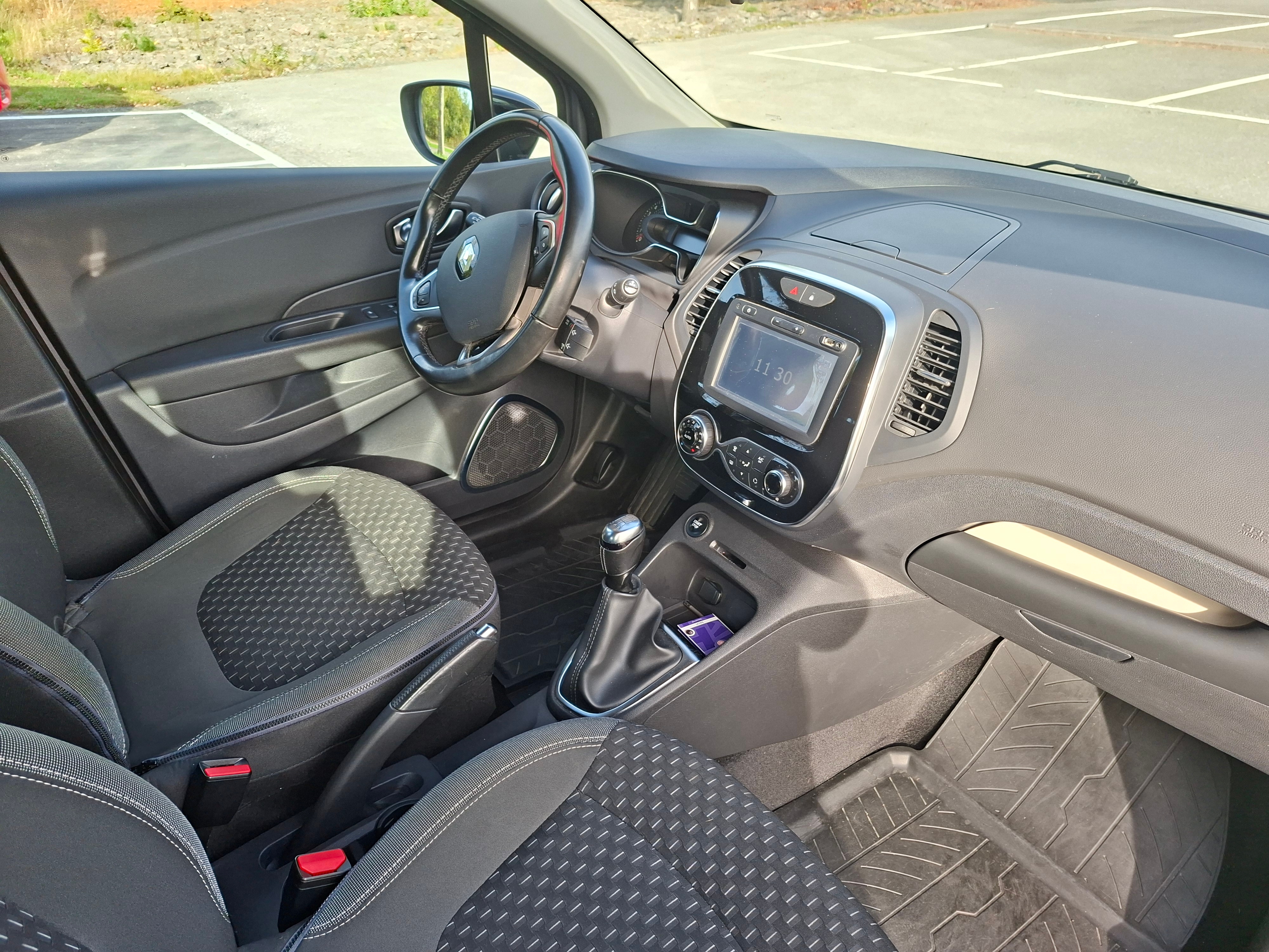Renault Captur 0.9 TCe Manuell 2017, bild 5/5